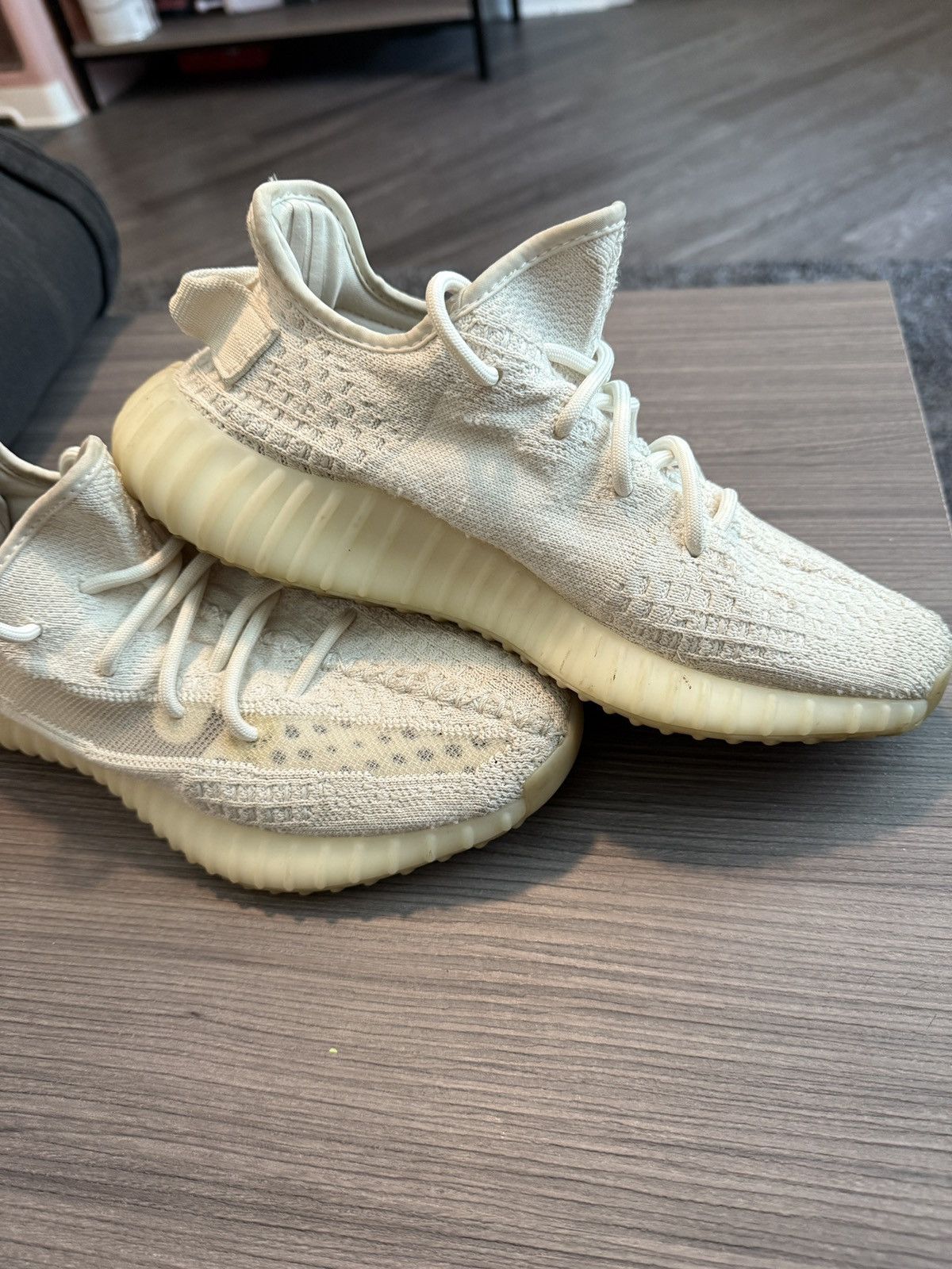 Yeezy adidas Yeezy Boost 350 V2 Size US 7 / EU 40 - 3 Thumbnail