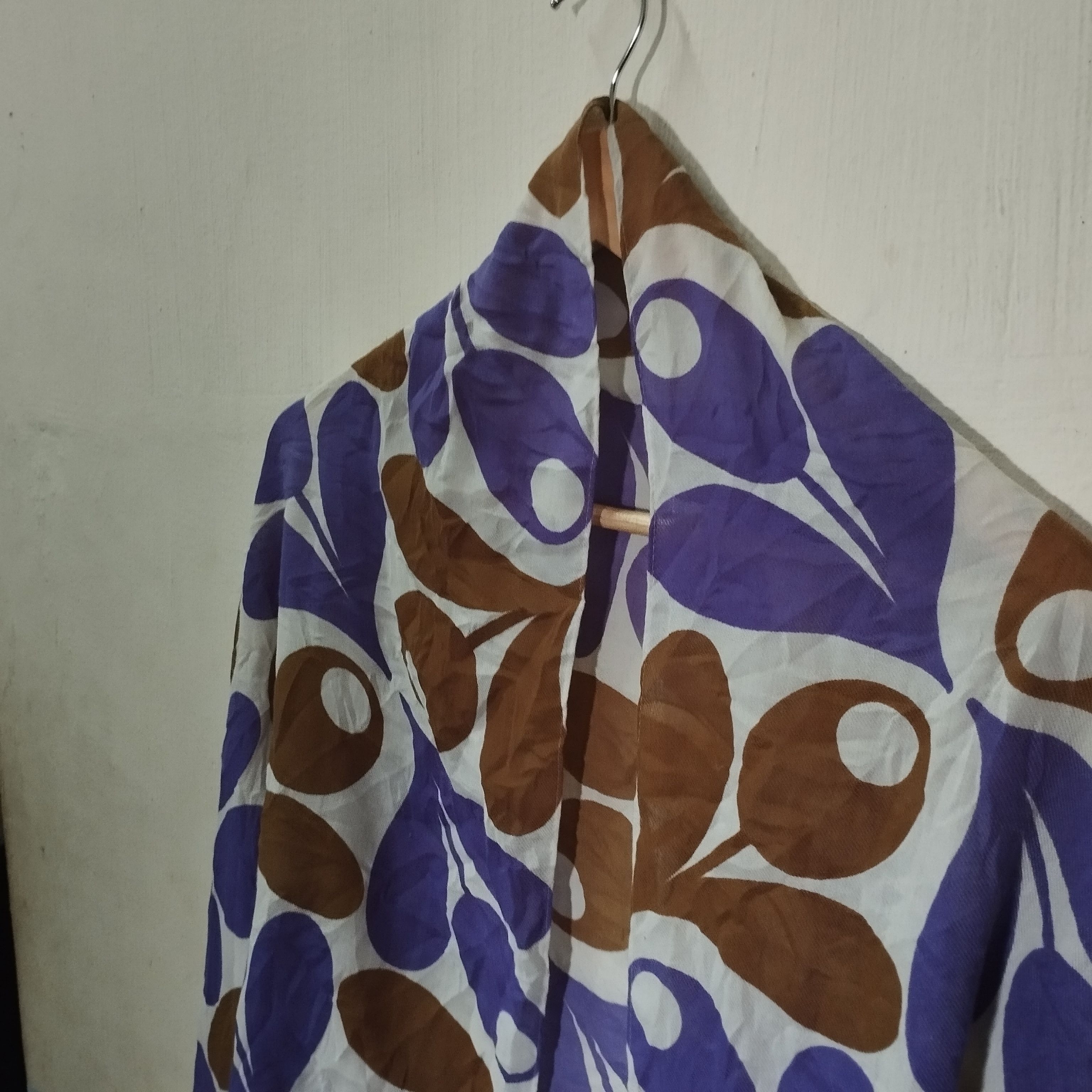 Uniqlo Uniqlo x Orla Kiely Scarf Size ONE SIZE - 1 Thumbnail