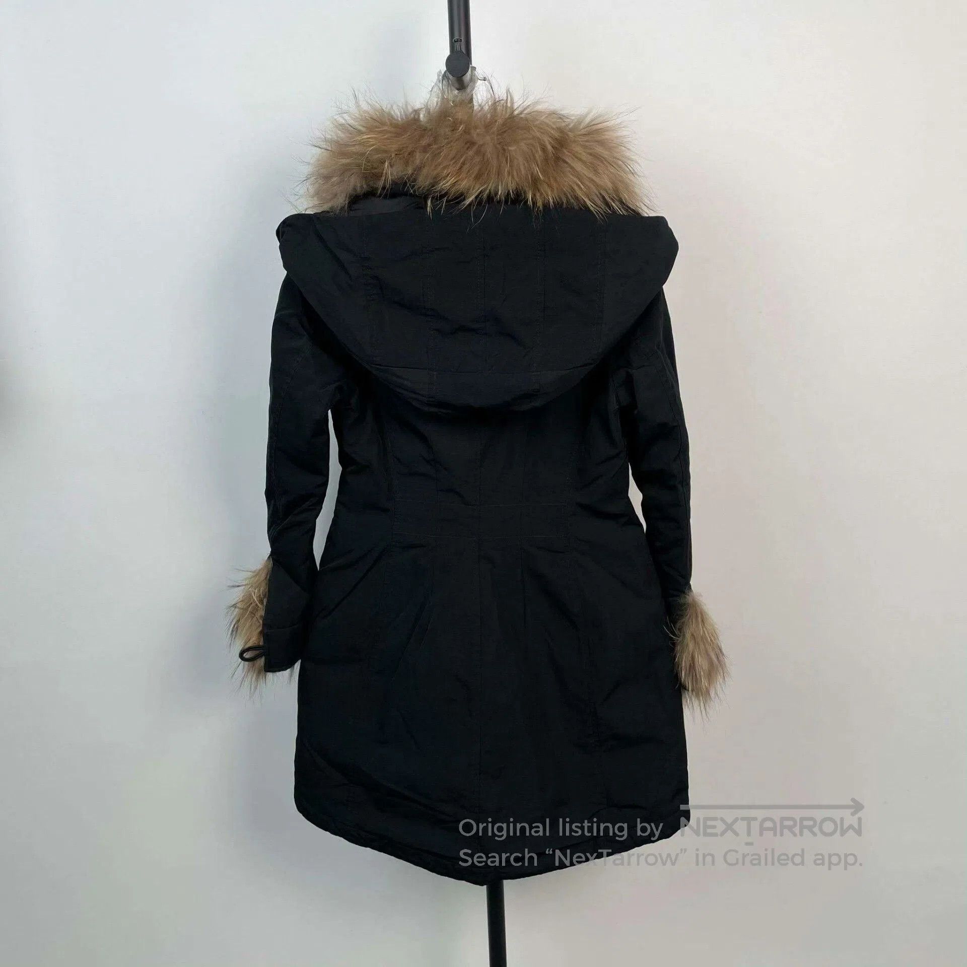 Moncler Moncler Black Fox Fur Collar Down Jacket. Size S / US 4 / IT 40 - 2 Thumbnail
