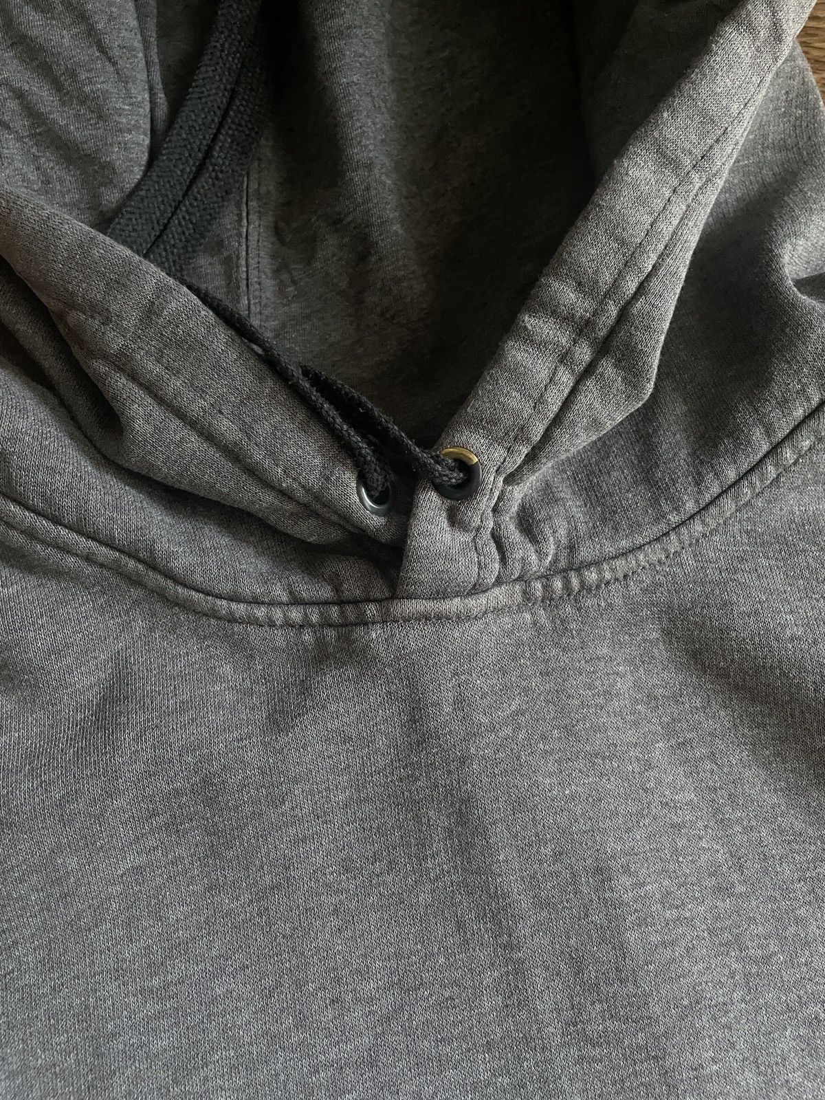 Nike × Vintage Vintage Nike Hoodie Boxy Fit Mini Swoosh Y2k Faded distress Size US XL / EU 56 / 4 - 8 Thumbnail