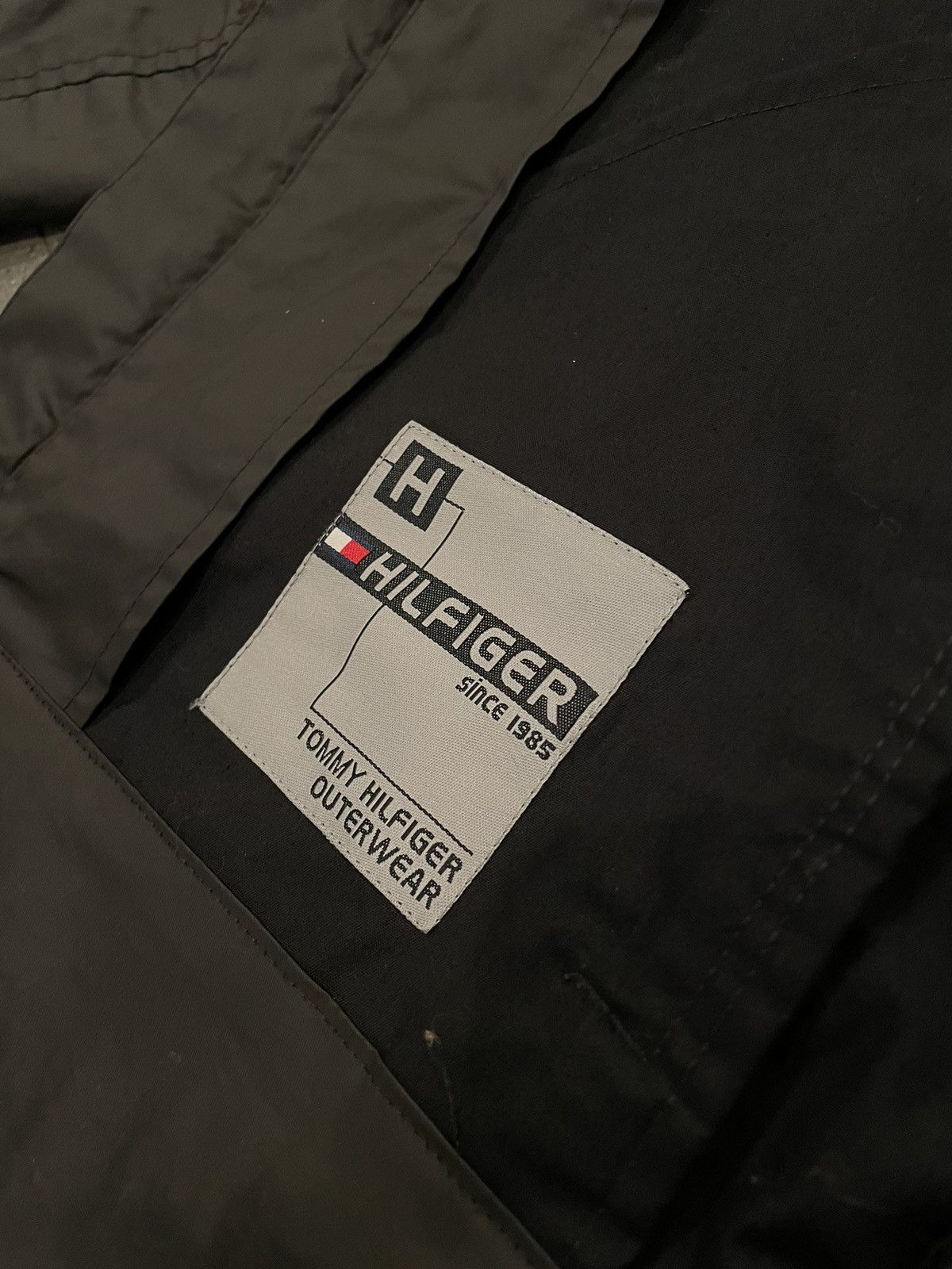Tommy Hilfiger Rare Tommy Hilfiger jacket! Size US L / EU 52-54 / 3 - 7 Thumbnail
