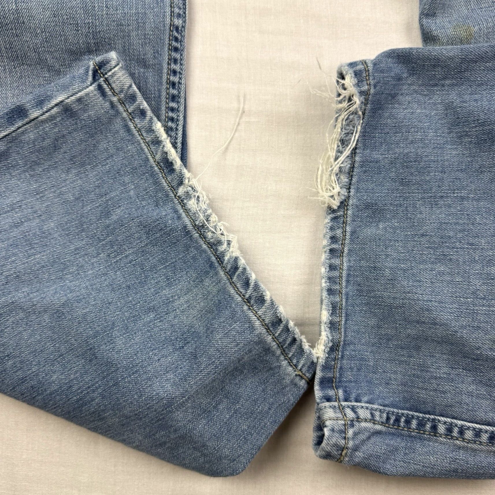 Levi's VINTAGE Levi's Silvertab Jeans Baggy Button Fly Adult 38x32 Blue Grunge Y2K 90s Mens Baggy Wide-Leg Jeans Men's 38 Blue Grunge Y2K Size US 38 / EU 54 - 2 Thumbnail