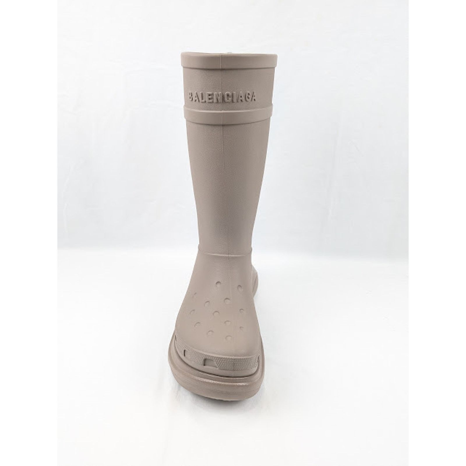 Balenciaga o1rshd1 Crocs Rubber Boots in Beige Size US 10 / EU 43 - 7 Thumbnail