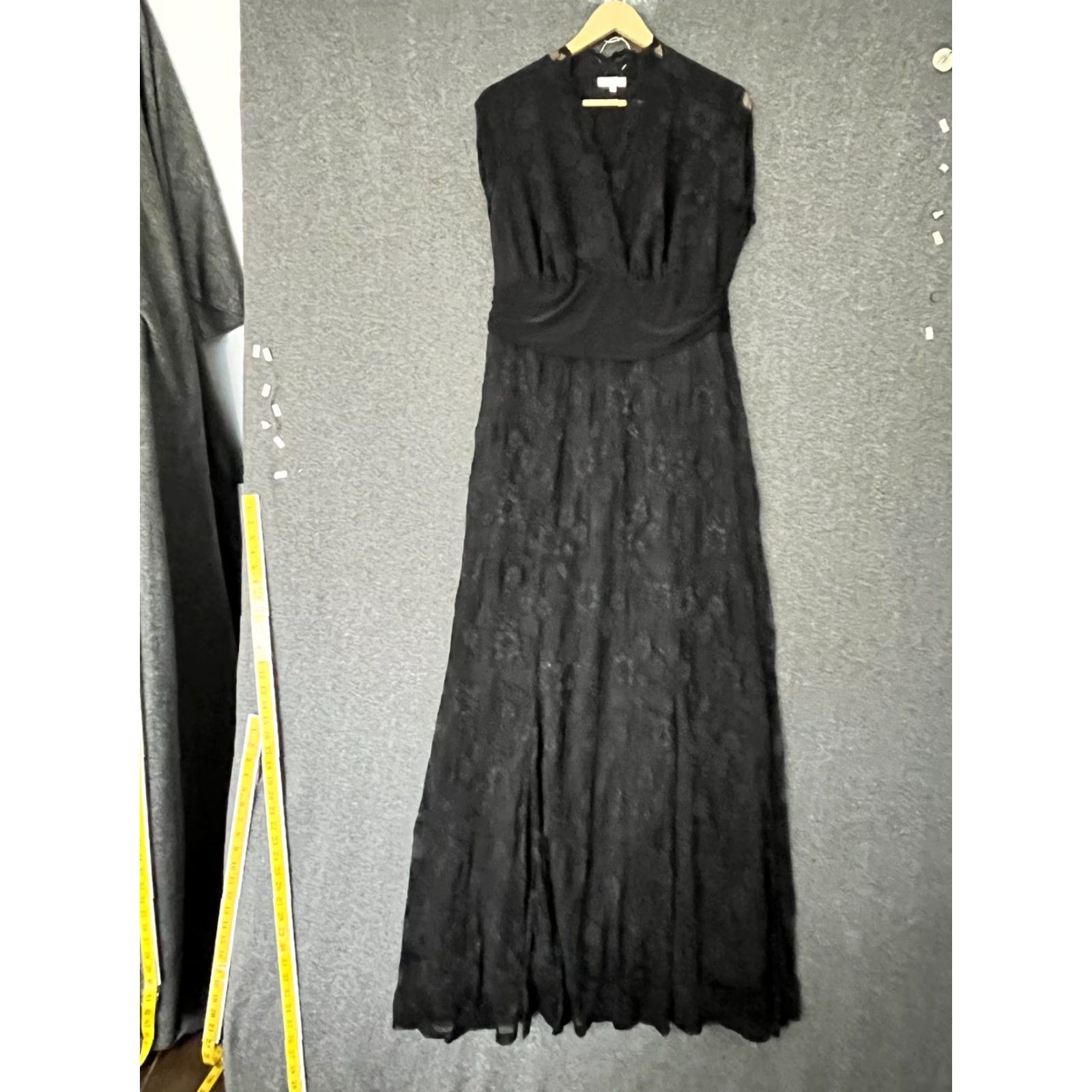 Vintage Kiyonna Black Lace V-Neck Overlap Sleeveless Dress Juniors Women's Size 1 Size XS / US 0-2 / IT 36-38 - 2 Thumbnail
