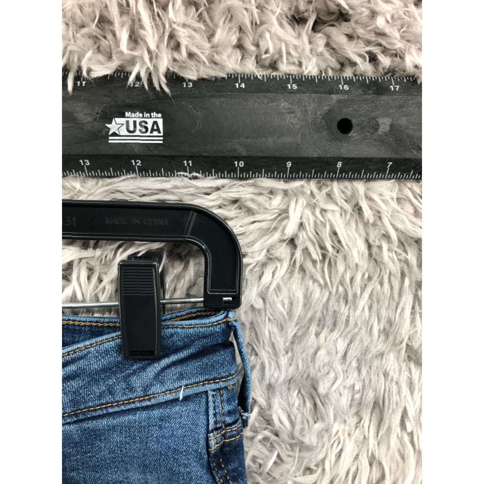 Old Navy Old Navy Rockstar Skinny Jeans Size 4 Womens Medium Wash Blue Raw Hem Jeans Regular 27in Inseam 5-Pocket Denim Cotton Zip Button Logo Size 27" / US 4 / IT 40 - 2 Thumbnail