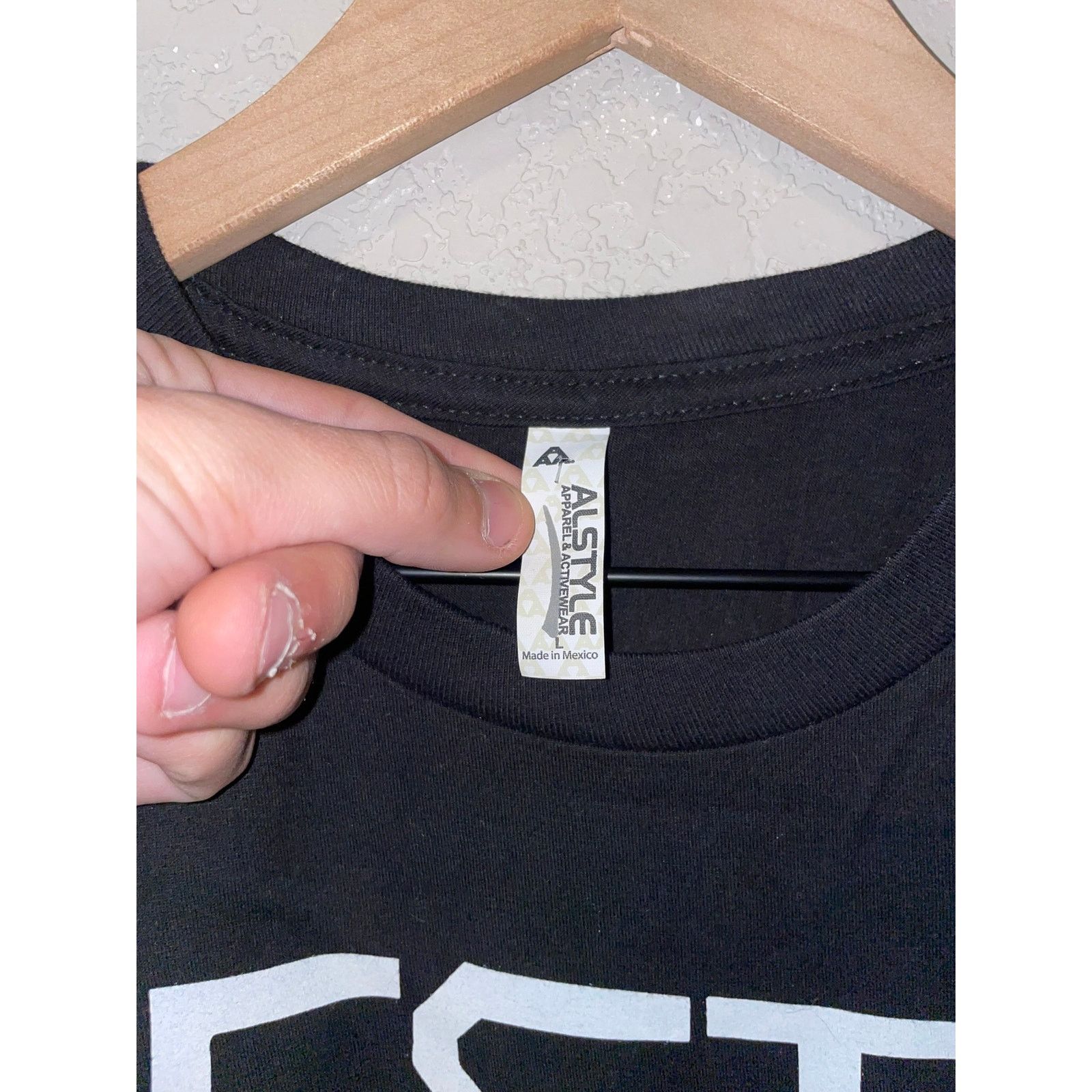 Alstyle True Blood Shirt HBO Tv Show Promo Question Authority Tee L Size US L / EU 52-54 / 3 - 5 Thumbnail