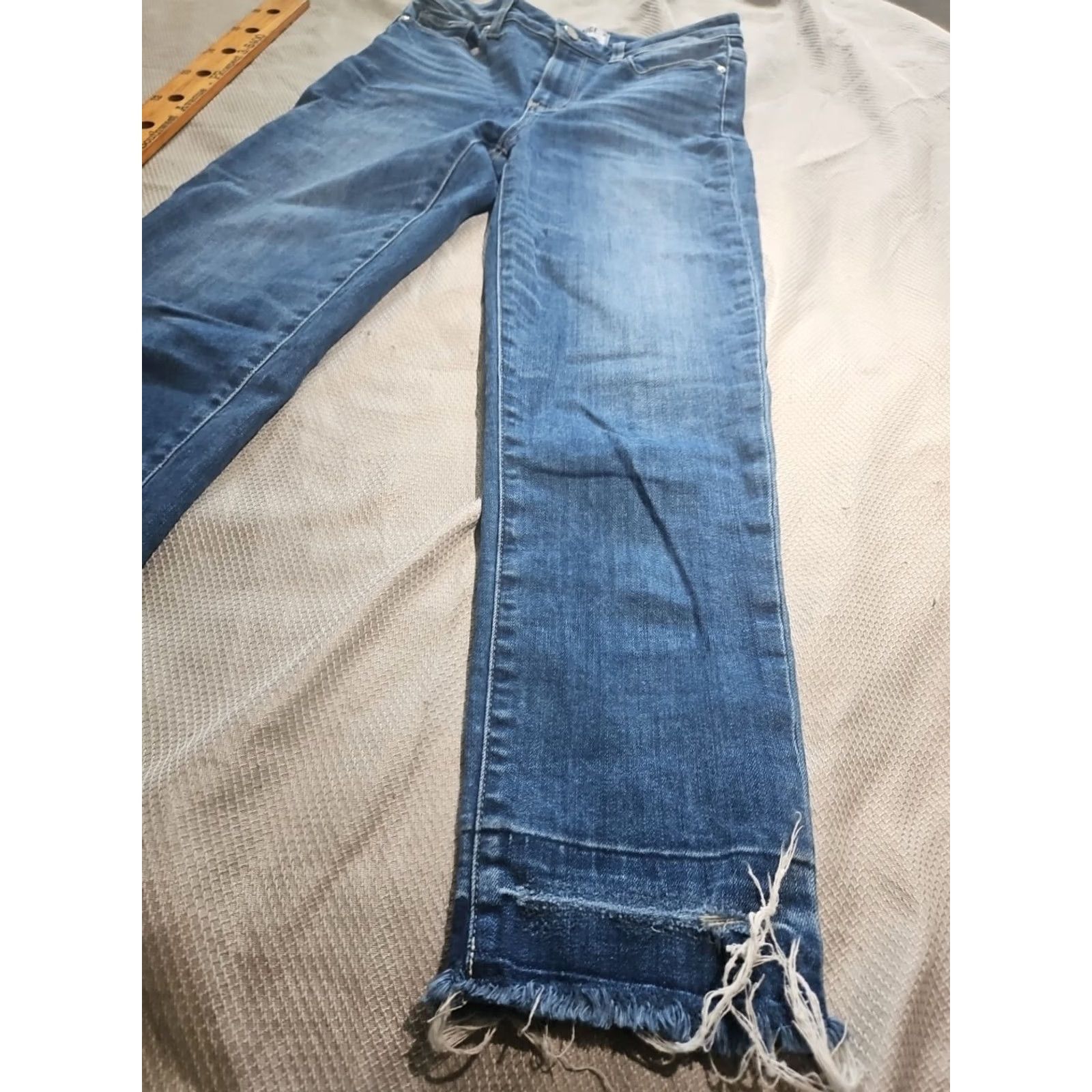 Paige PAIGE Jeans Womens US Size 28 Blue Hoxton Crop Margie Medium Wash Distress Hem Jeans Womens Regular 5-Pocket Denim Medium Wash Cotton Blend Spandex Size 28" / US 6 / IT 42 - 6 Thumbnail