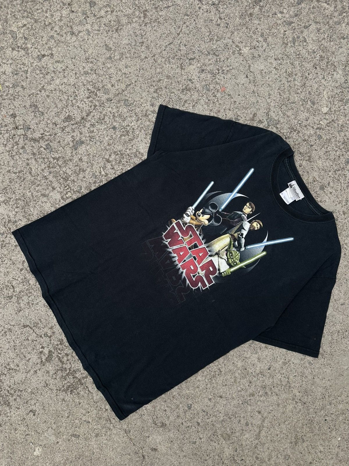 Disney Rare T-shirt Disney x Star Wars Size US M / EU 48-50 / 2 - 7 Thumbnail