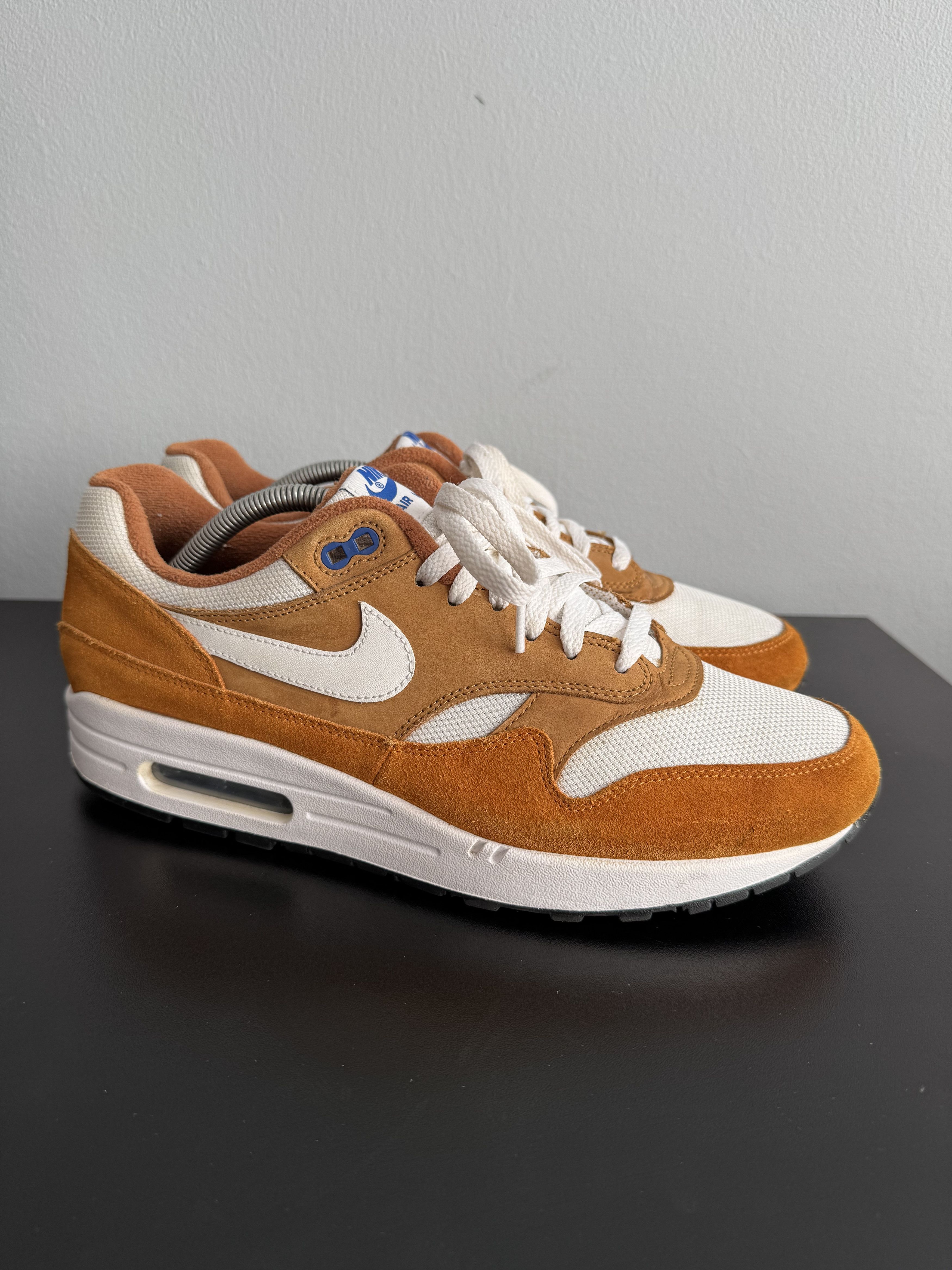 Nike Nike Air Max 1 Curry 2018 atmos travis orange yellow Size US 10.5 / EU 43-44 - 3 Thumbnail