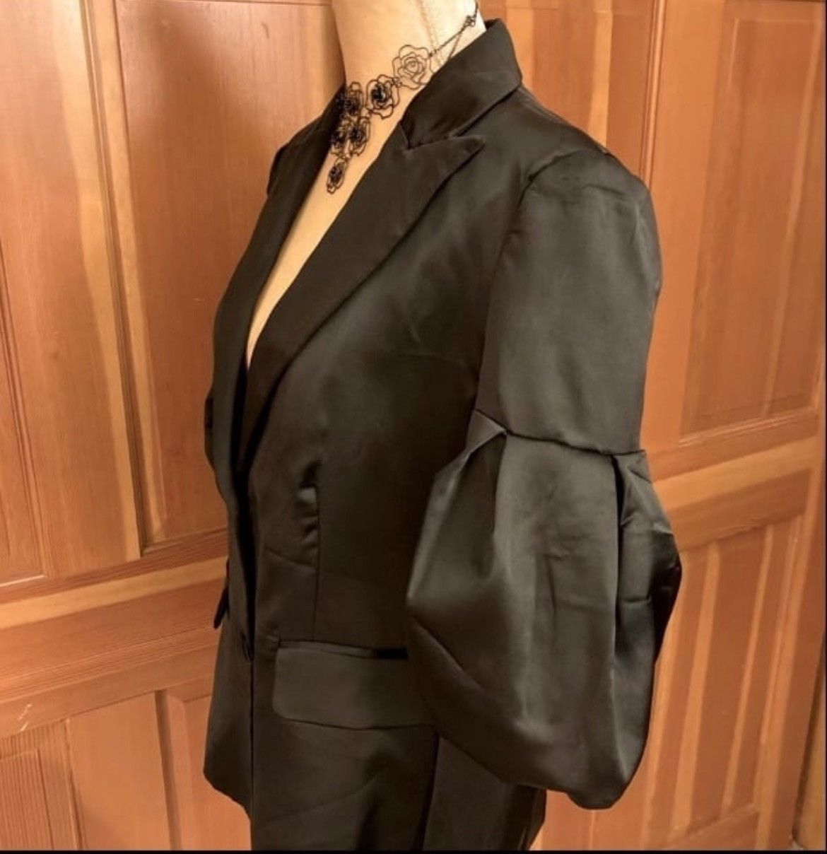 Designer × Other Nwt, Elegant Women’s Professional Collection Designer Blazer Size S / US 4 / IT 40 - 3 Thumbnail