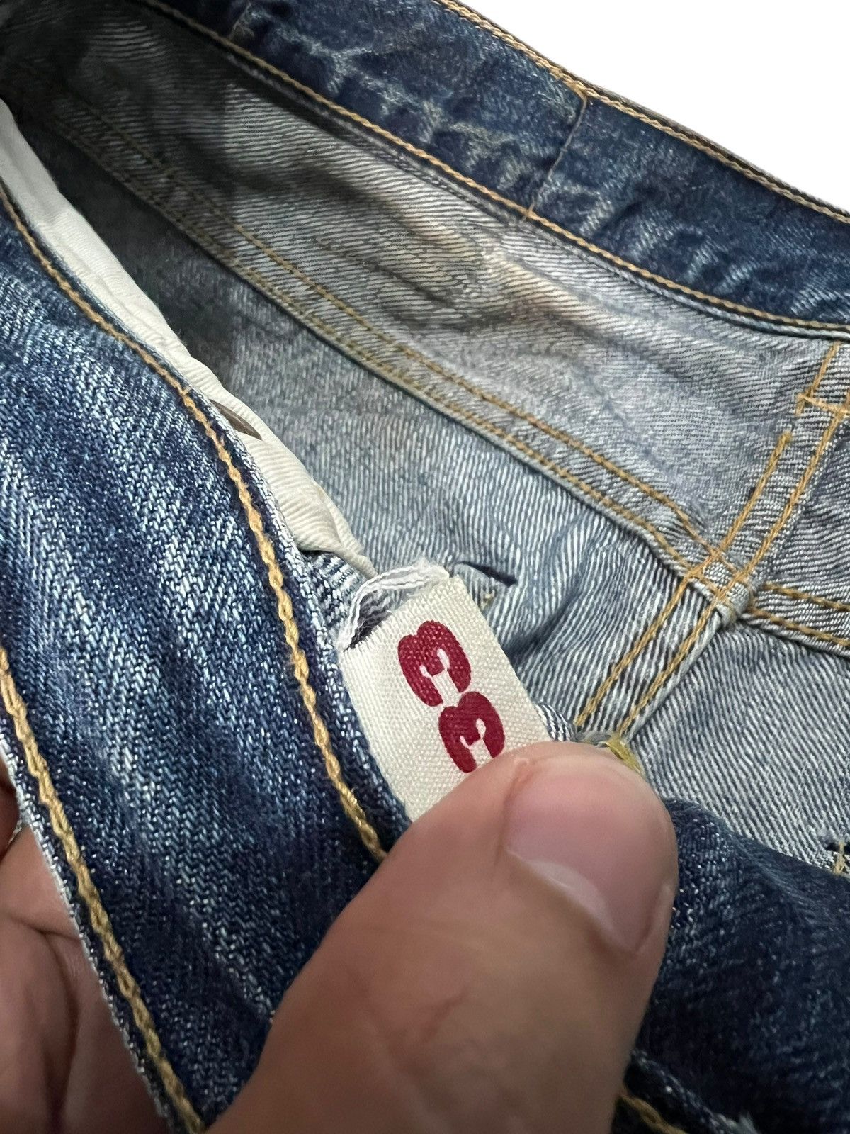 Blue Blue Japan Blue Blue Japan Distress Selvedge Jean Size US 32 / EU 48 - 14 Thumbnail