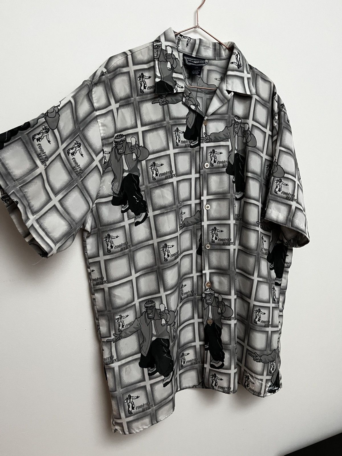 Vintage Vintage 90s Streetwear Baggy Skater Shirt (unisex) Size US L / EU 52-54 / 3 - 13 Thumbnail
