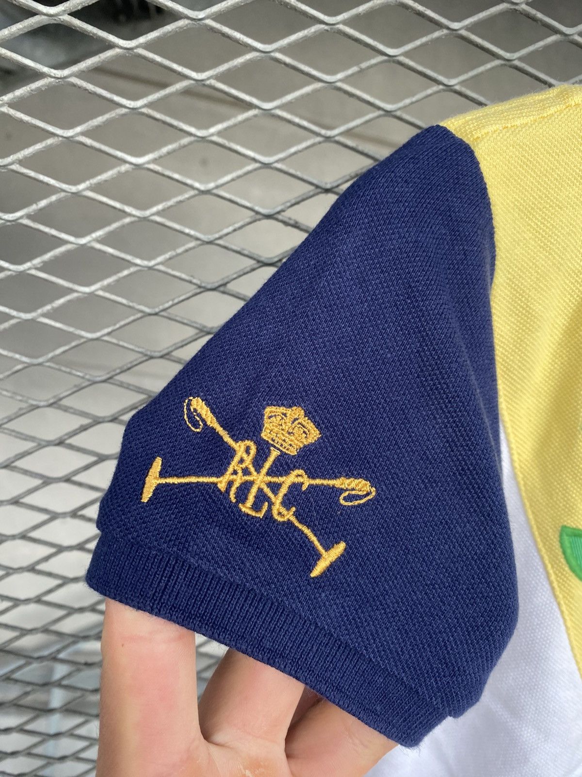 Ralph Lauren Ralph Lauren Polo Y2K Embroidered Logo Polo T-Shirt Size M / US 6-8 / IT 42-44 - 3 Thumbnail
