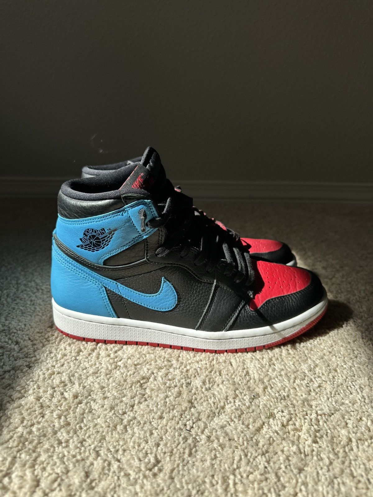 Nike Nike Jordan 1 high NC to Chi Size US 9.5 / IT 39.5 - 7 Thumbnail