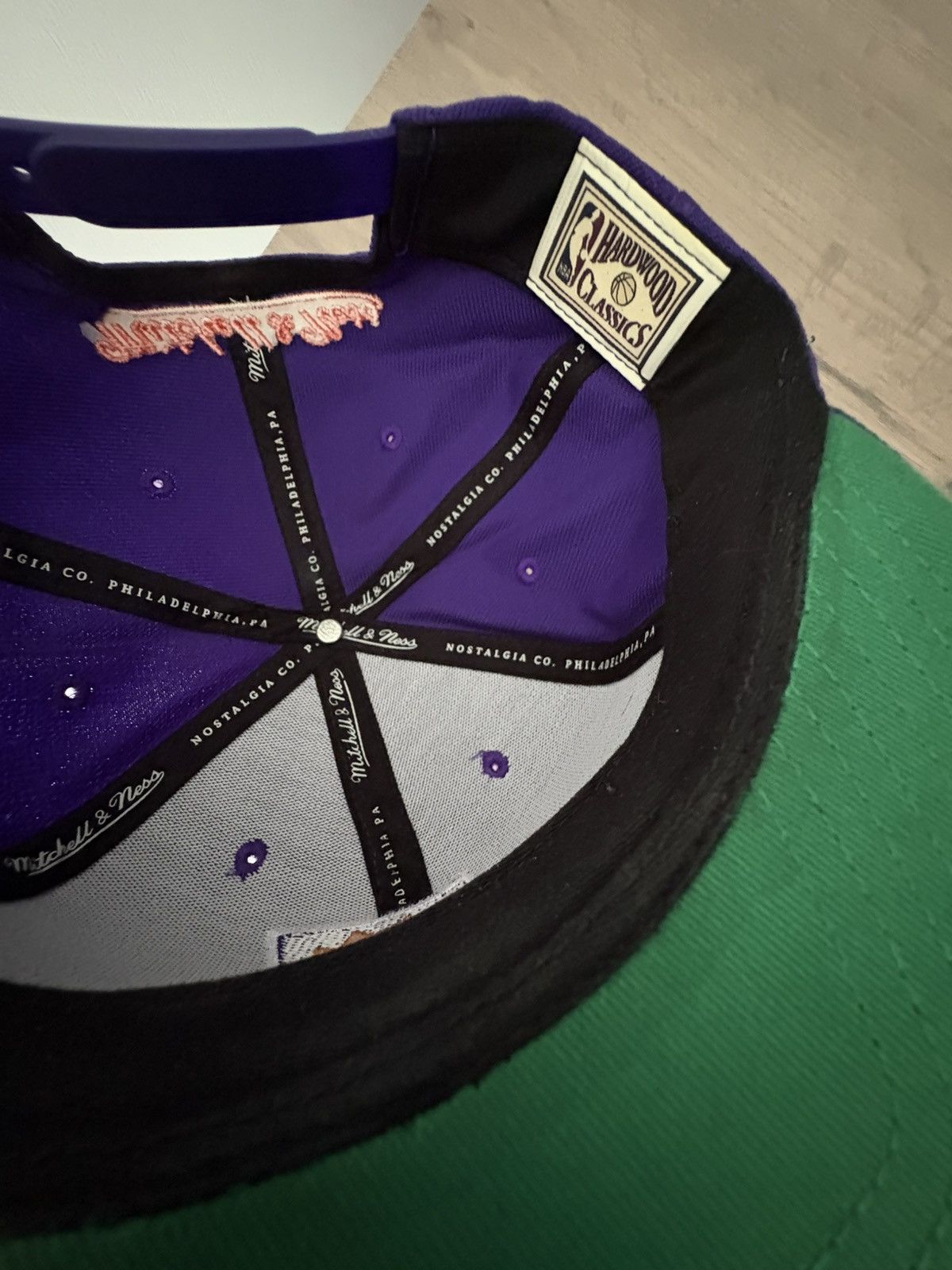 Mitchell & Ness Mitchell & Ness Phoenix Suns snapback hat Size ONE SIZE - 7 Thumbnail