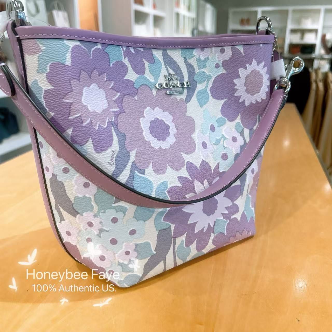 Coach NWT Coach City Bucket Bag With Floral Print CBG77 Size ONE SIZE - 5 Thumbnail