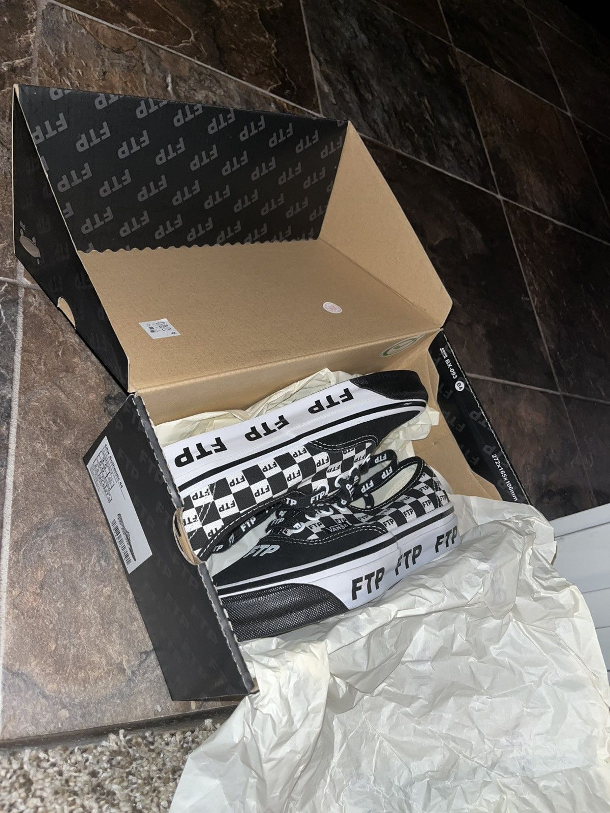 Fuck The Population Vans FTP size 5 girls/woman Size US 5 / EU 37 - 3 Thumbnail