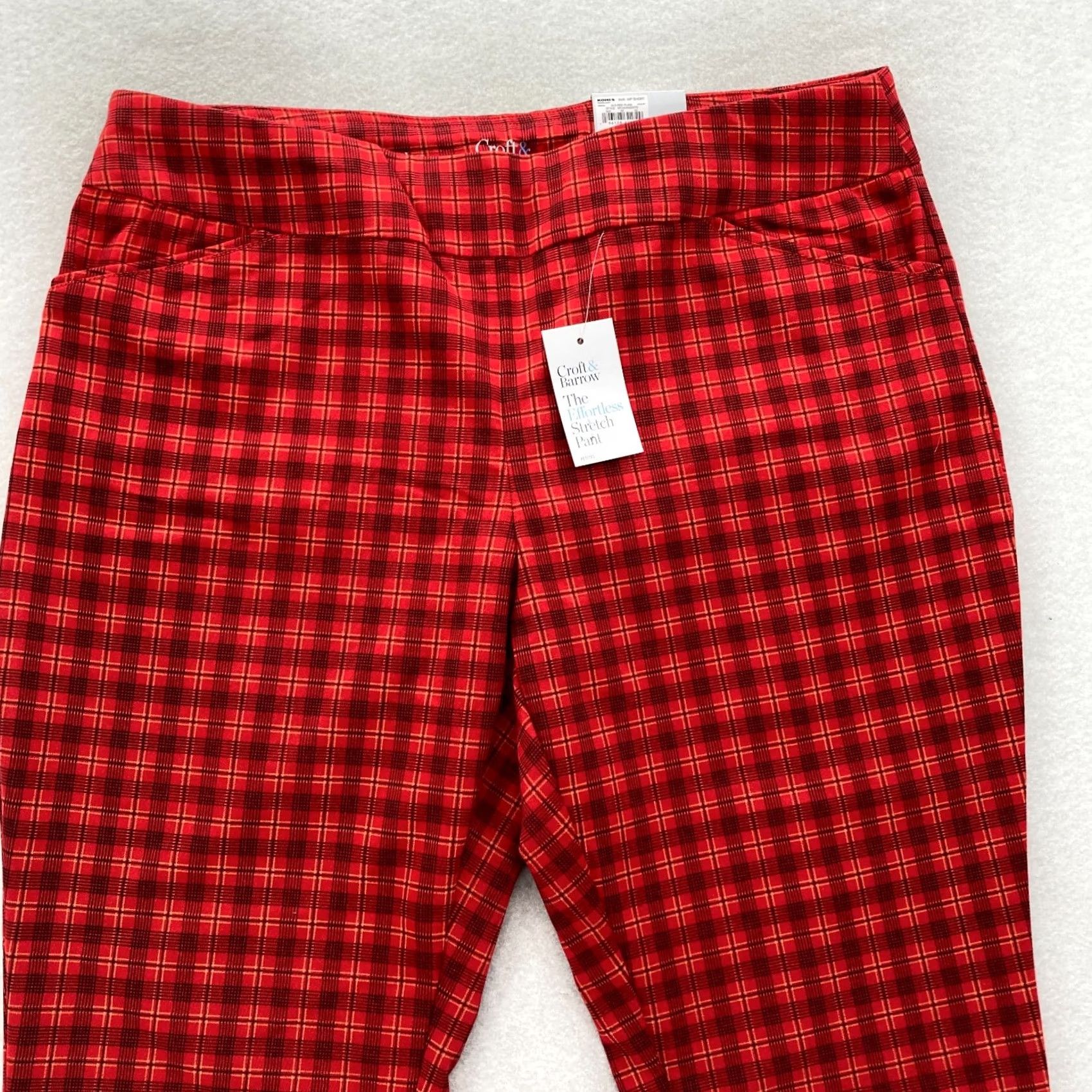 Croft & Barrow Croft & Barrow The Effortless Stretch Pant Women's 18P Red Plaid Stretch Pull On Pants Slim Straight Capris? Size 26" / US 2 / IT 38 - 2 Thumbnail