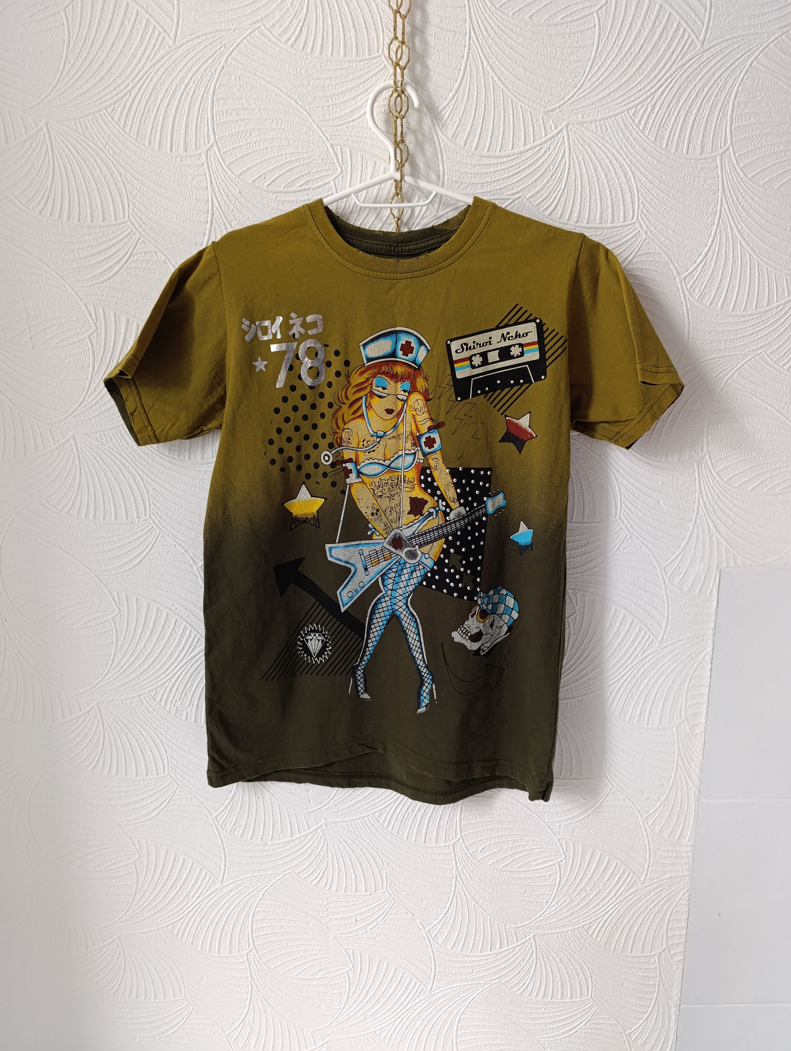 Japanese Brand T-SHIRT SHIROI NEKO BRAUN ROCKING NURSE JAPANESE BRAND Size US S / EU 44-46 / 1 - 1 Thumbnail
