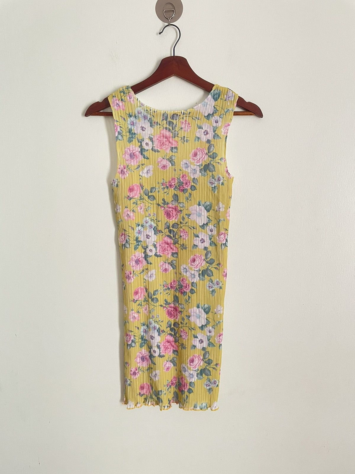 Sisley Sisley Pleated Dress Yellow Floral Size S / US 4 / IT 40 - 2 Thumbnail