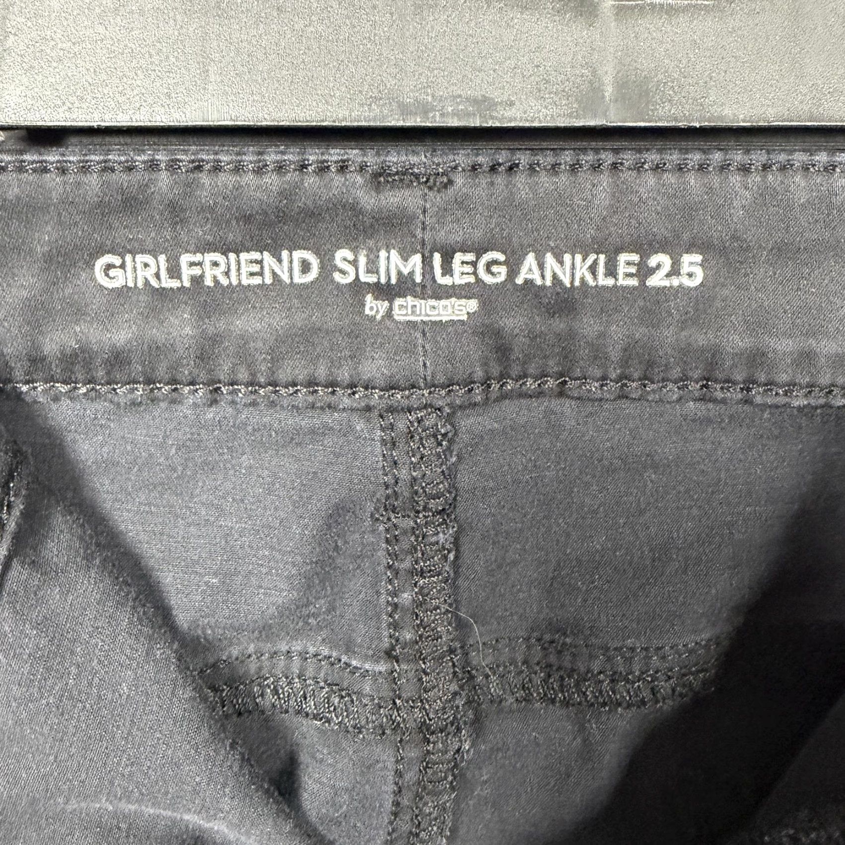 Vintage Chico's Pants Women's Black Girlfriend Slim Leg Ankle Stretch Twill Pockets Casual Size 26" / US 2 / IT 38 - 7 Thumbnail