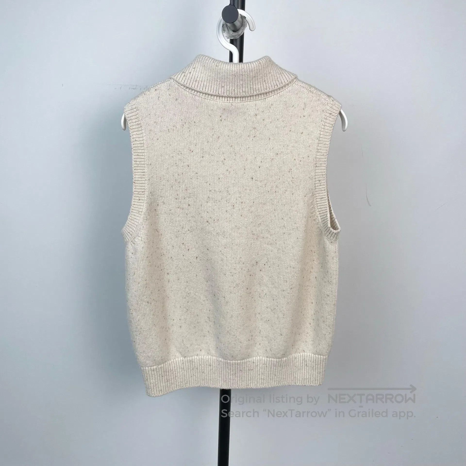 Chanel Chanel Ski Series Beige Bow Tie Wool Cashmere Vest Vest| Size XS / US 0-2 / IT 36-38 - 4 Thumbnail