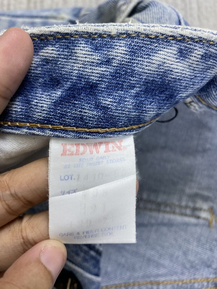 Edwin × Japanese Brand × Vintage Vintage 90s Edwin Japan Wash Blue Denim Jeans Size US 27 - 15 Thumbnail