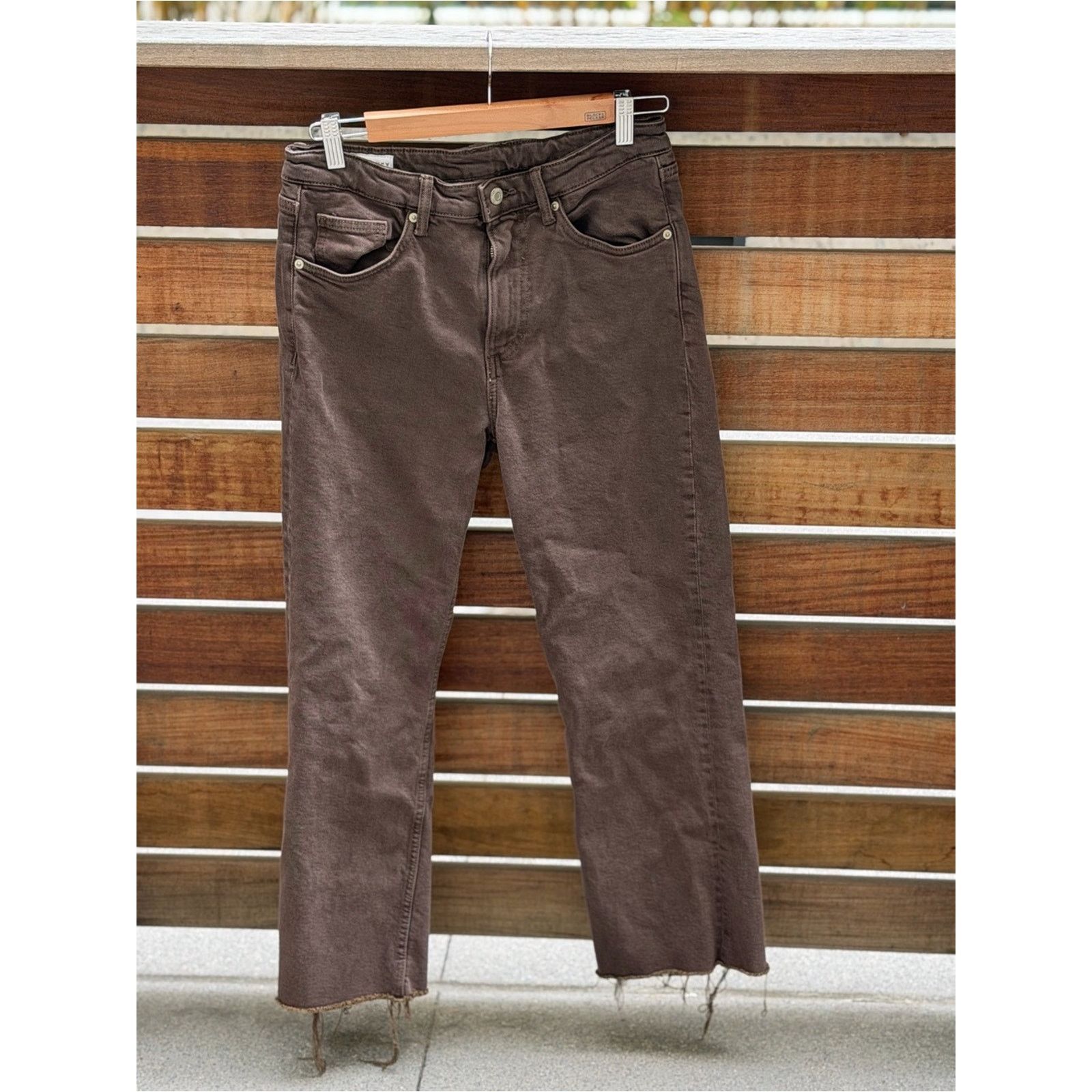 Zara Zara Brown Straight Leg Jeans Raw Hem Size 8 Size 30" / US 8 / IT 44 - 2 Thumbnail