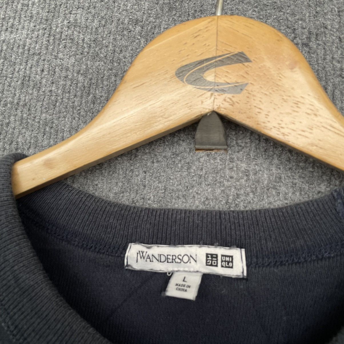 JW Anderson × Japanese Brand × Loewe JW Anderson Single Pocket Sunfaded Sweatshirt Size US L / EU 52-54 / 3 - 3 Thumbnail