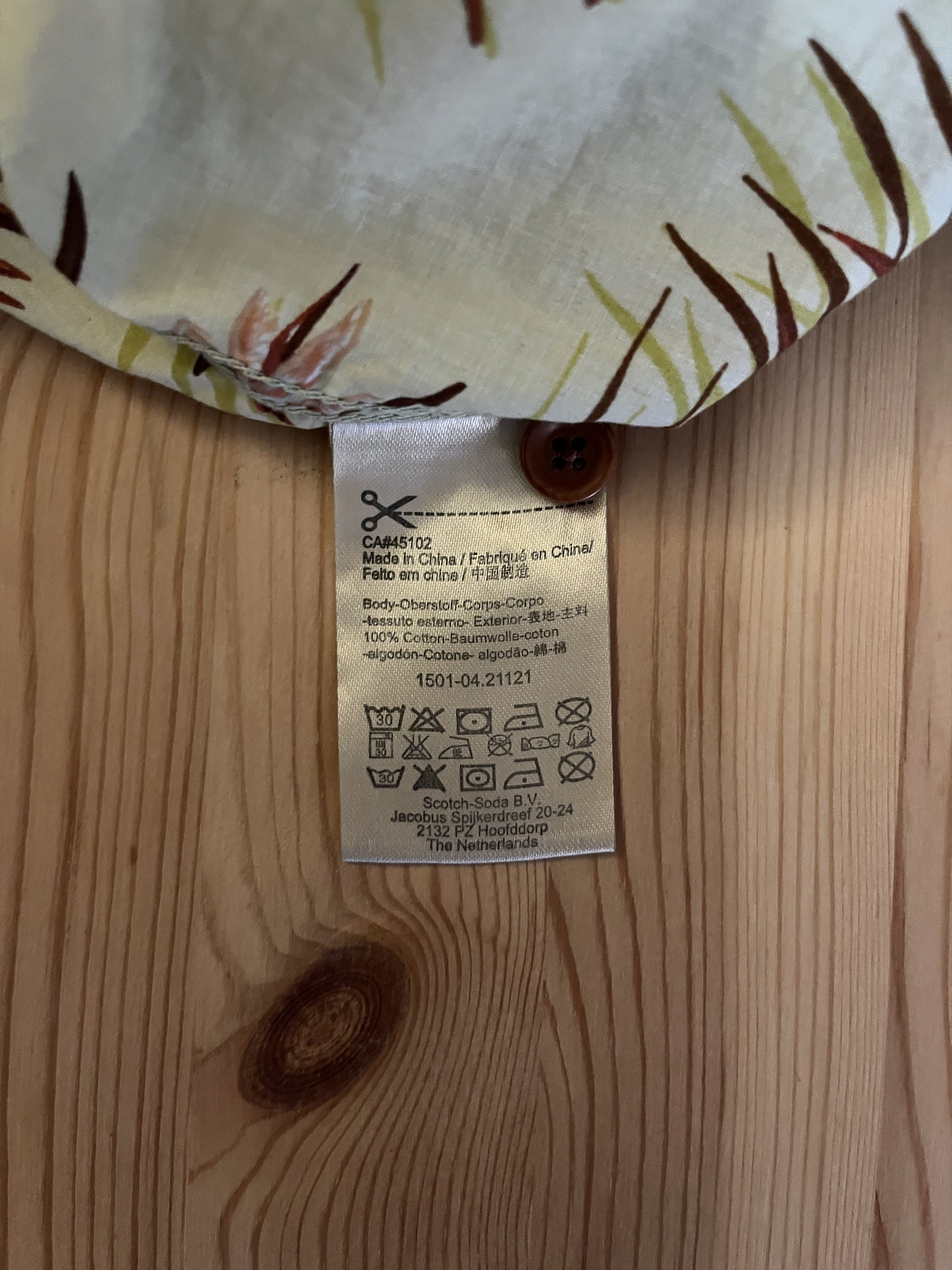 Scotch & Soda Scotch & Soda yellow floral short-sleeve button down, S Size US S / EU 44-46 / 1 - 4 Thumbnail