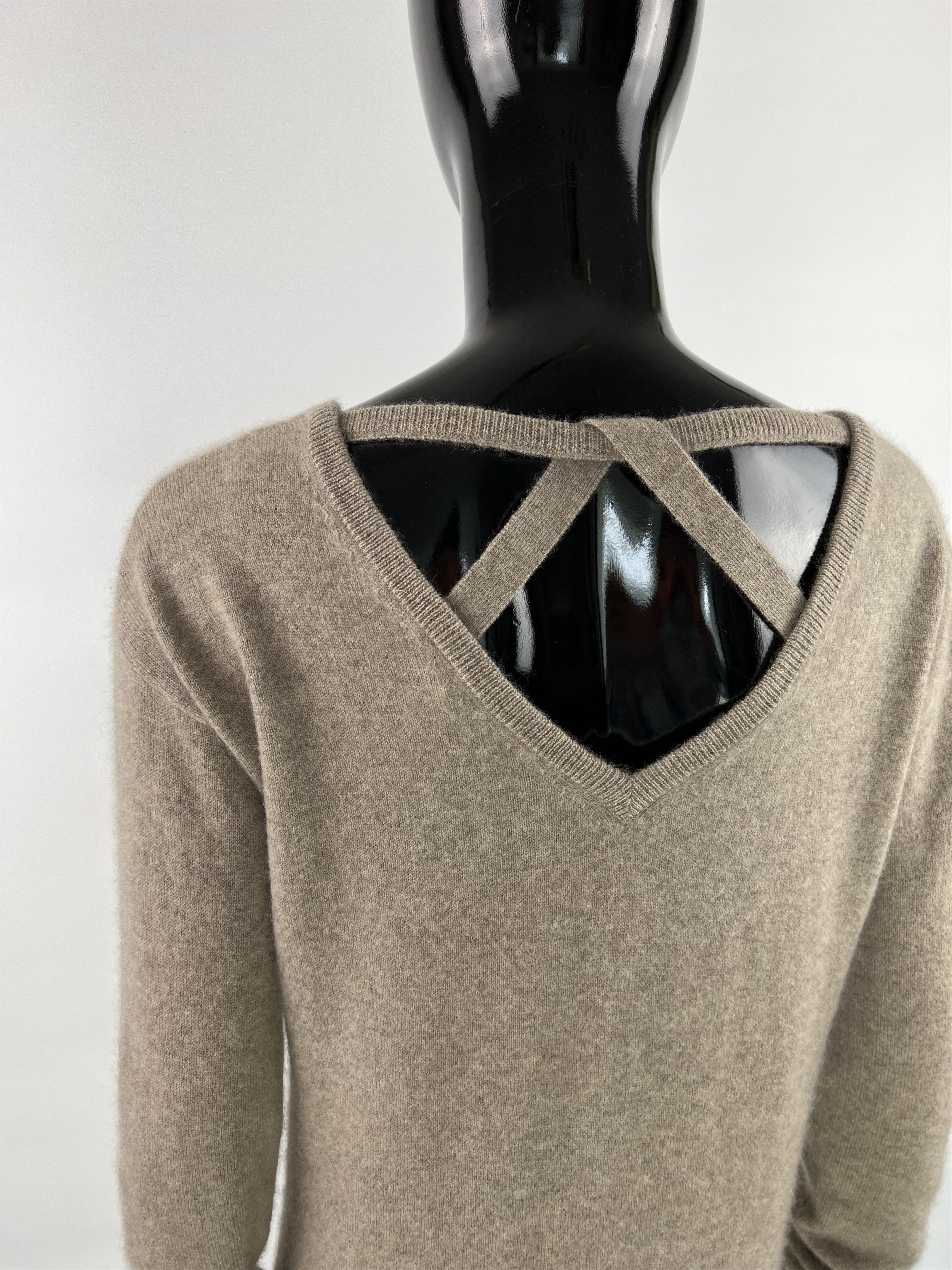 360 Cashmere Women's Beige 100% Cashmere Long Sleeve Dress