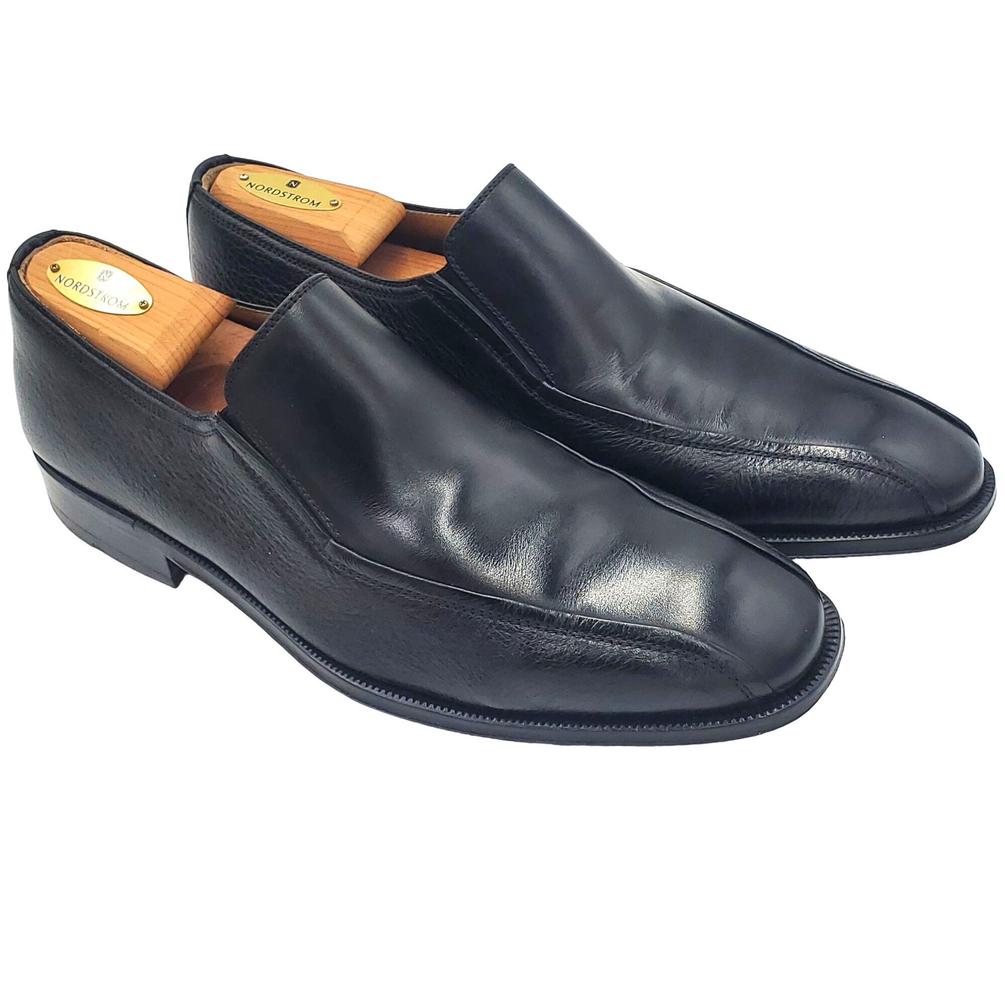 Magnanni Spain Magnanni Men's size 10 Black Leather Loafer Dress Shoe Size US 10 / EU 43 - 13 Thumbnail