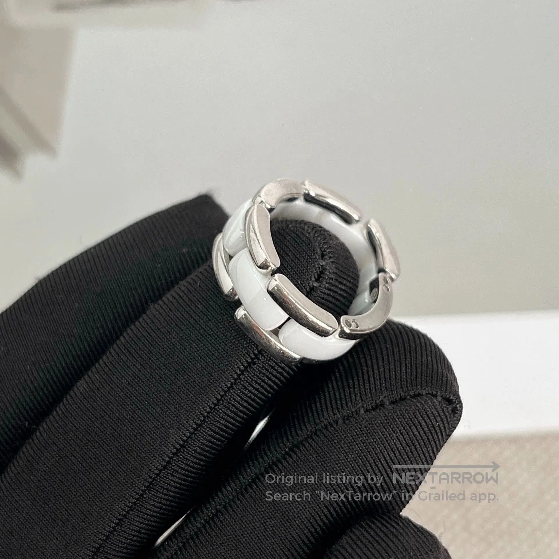 Chanel CHANEL ULTRA White Ceramic Ring Size 54/ Size ONE SIZE - 1 Thumbnail