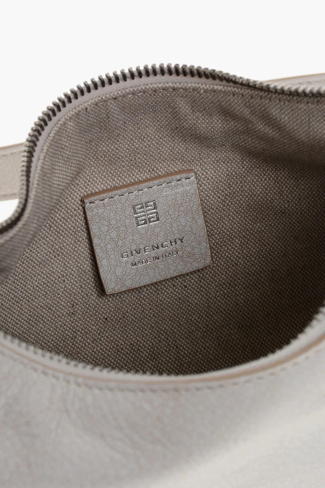 Givenchy og1mm0326 Size: OS / Pebbled Leather Shoulder Bag in Beige Size ONE SIZE - 4 Thumbnail
