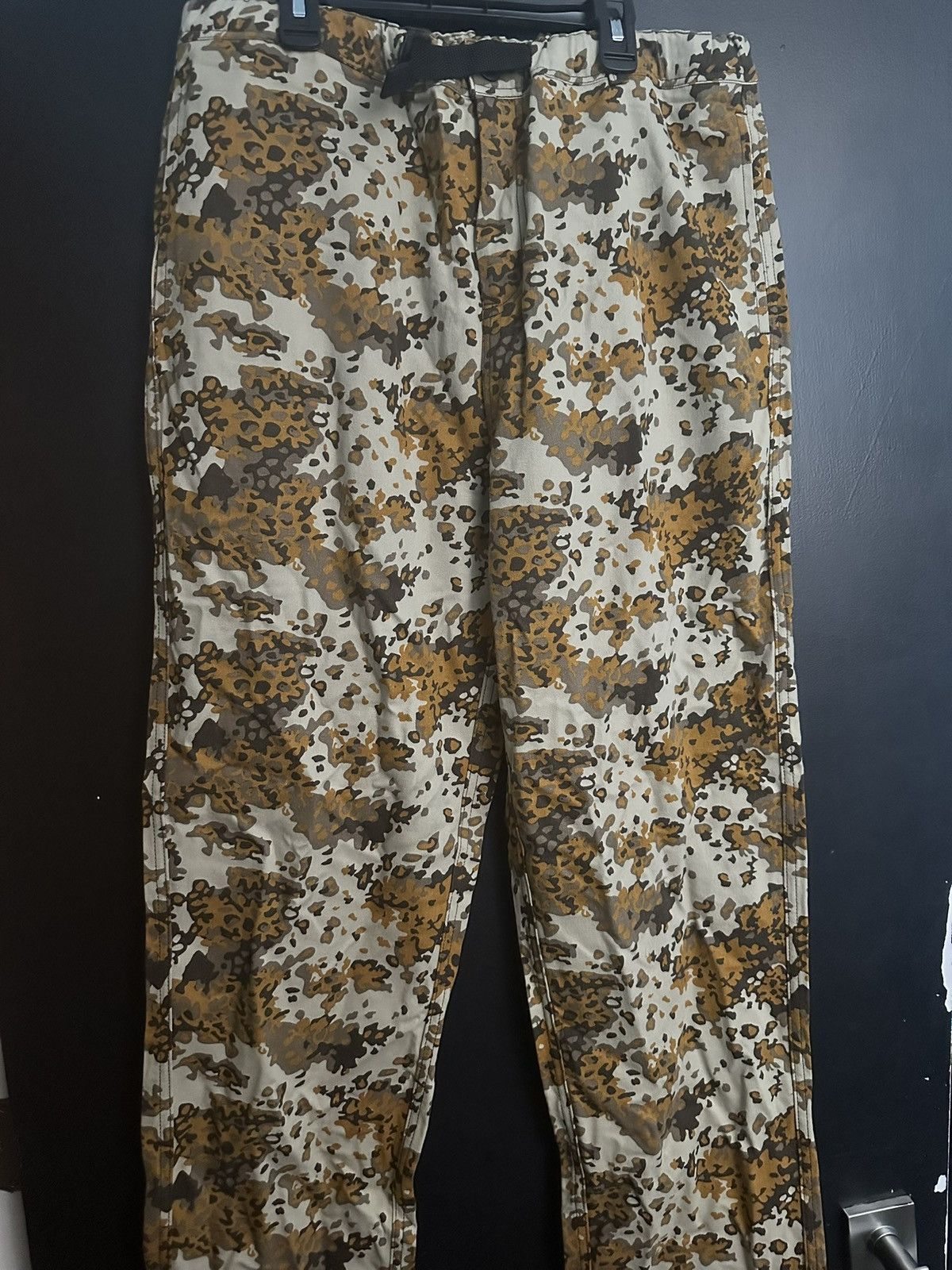 Huf Huf Camo Cargo Pants Size US 34 / EU 50 - 1 Thumbnail