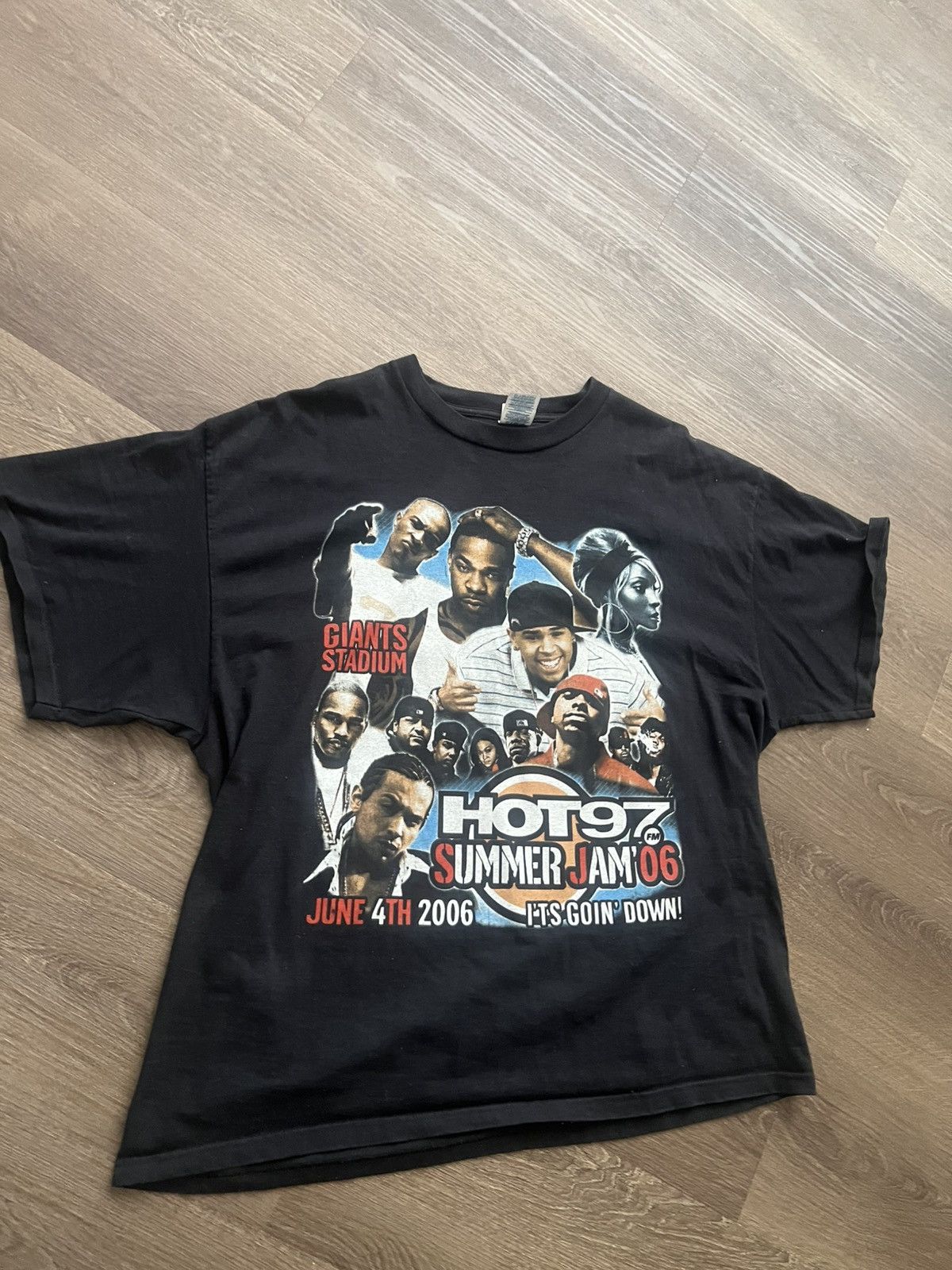 Vintage Vintage Hot 97 Tee Size US L / EU 52-54 / 3 - 3 Thumbnail