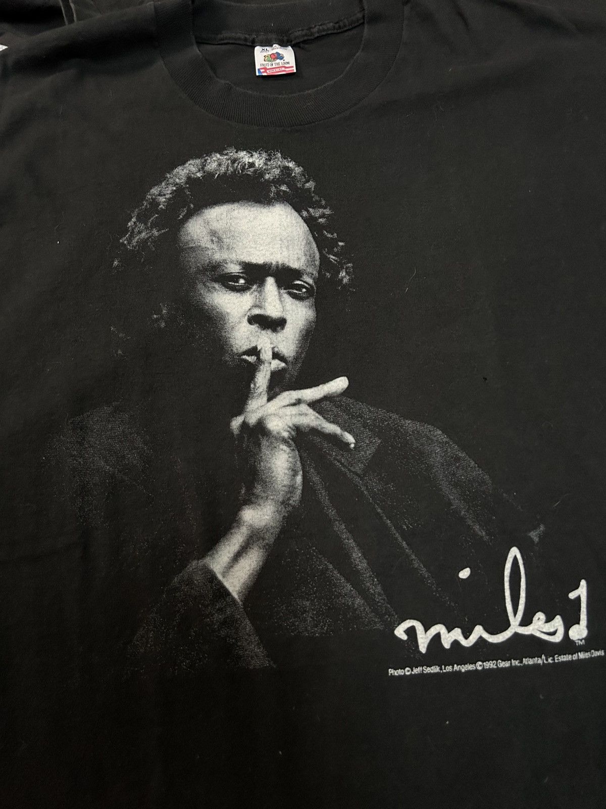 Band Tees Miles Davis T Shirt 90’ Size US XL / EU 56 / 4 - 3 Thumbnail