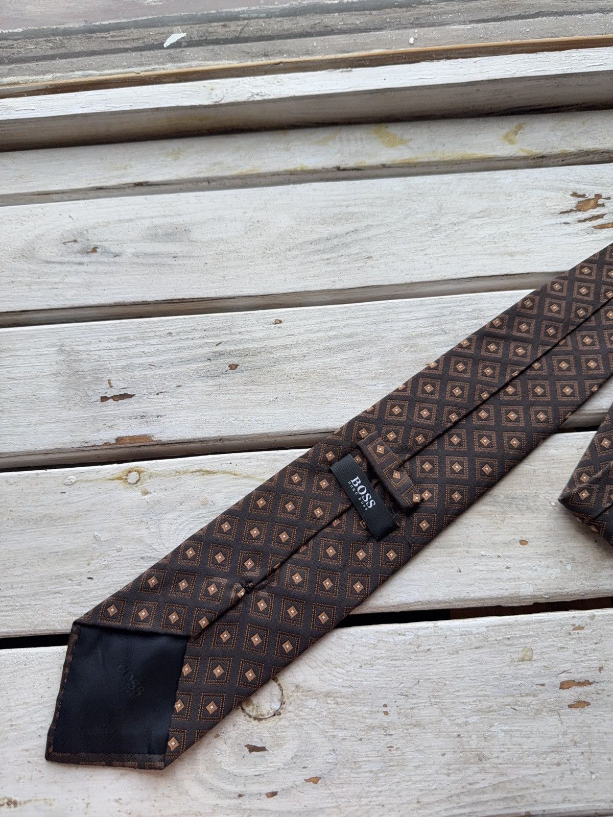 Designer × Hugo Boss Hugo Boss Italy Silk Tie Brown Geometric Diamond Print Size ONE SIZE - 6 Thumbnail