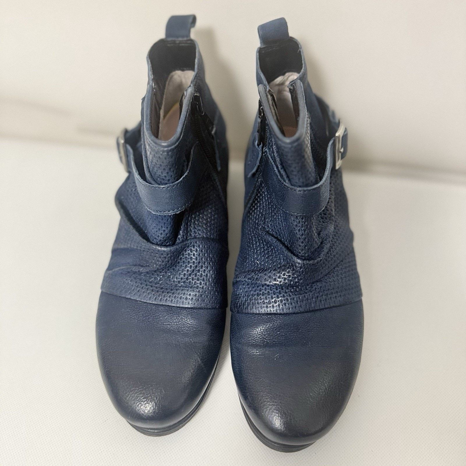 Other MIZ MOOZ Suzy Slouchy Ankle Booties Buckle Zip Blue Sapphire Size US 7.5 / IT 37.5 - 2 Thumbnail