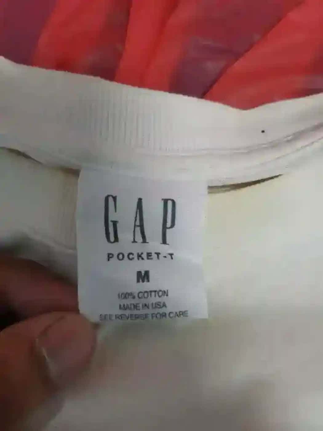 Gap Vintage GAP Pocket T-shirt Size US M / EU 48-50 / 2 - 4 Thumbnail