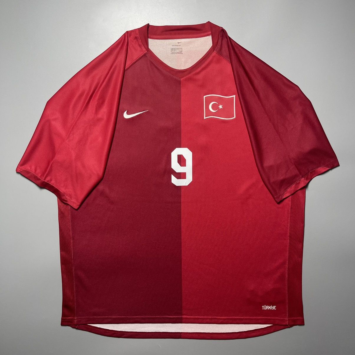 Vintage TURKEY NIKE 2006/2007 FOOTBALL HOME JERSEY #9 HAKAN SUKUR Size US XXL / EU 58 / 5 - 2 Thumbnail