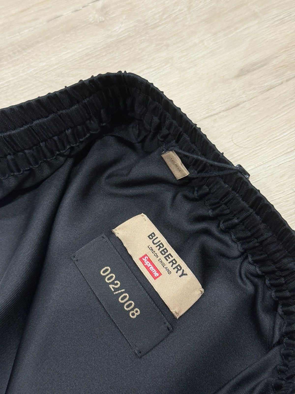 Burberry × Supreme Supreme Burberry Silk Shorts (1 of 8) Size US 34 / EU 50 - 9 Thumbnail