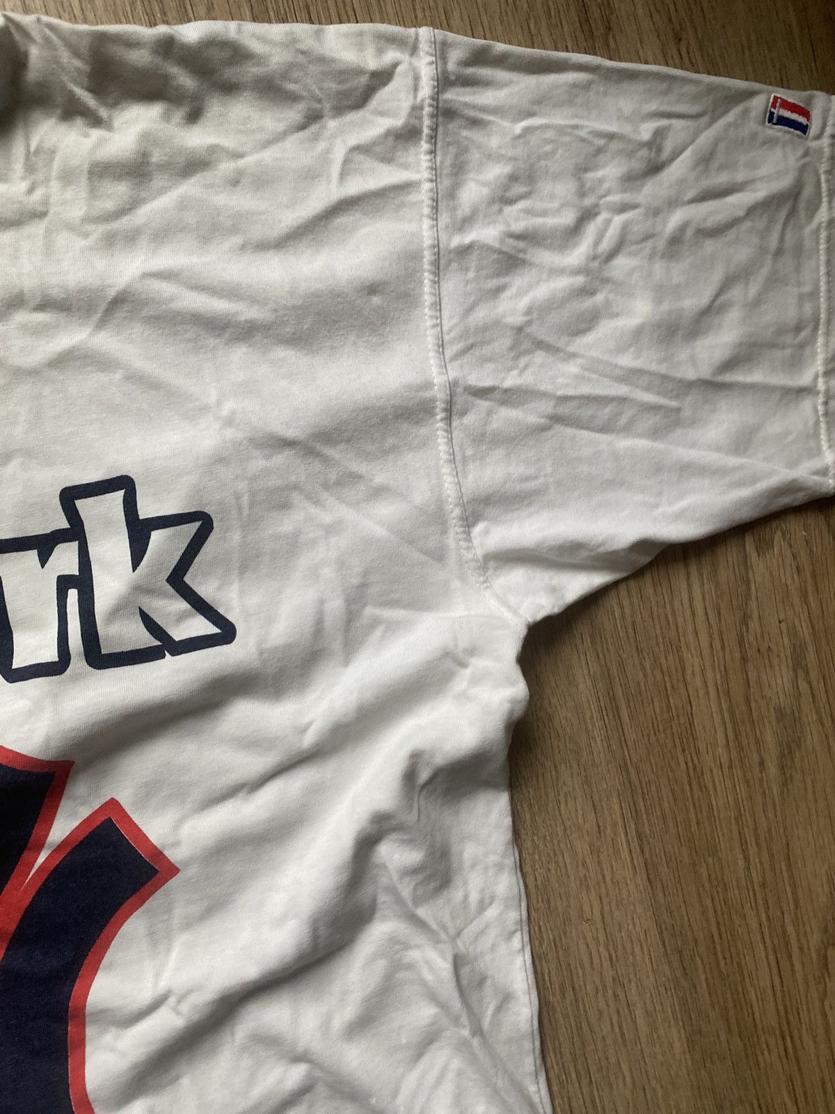 MLB × New York Yankees × Vintage Vintage 90s Yankees New York Big Logo MLB Y2K majestic Shirt Size US L / EU 52-54 / 3 - 7 Thumbnail