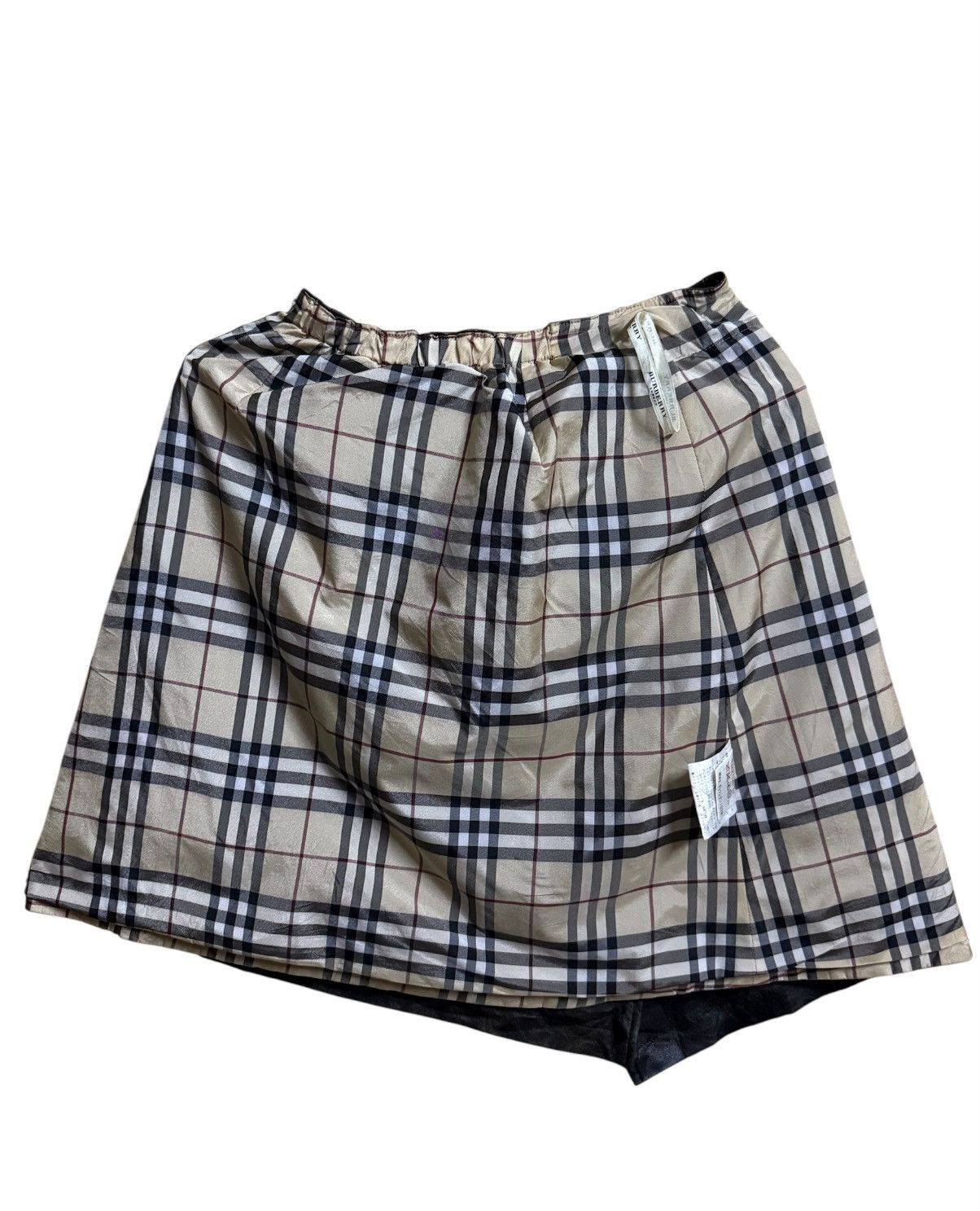 Burberry BURBERRY LONDON MINI SKIRT Vintage Size 32" / US 10 / IT 46 - 4 Thumbnail