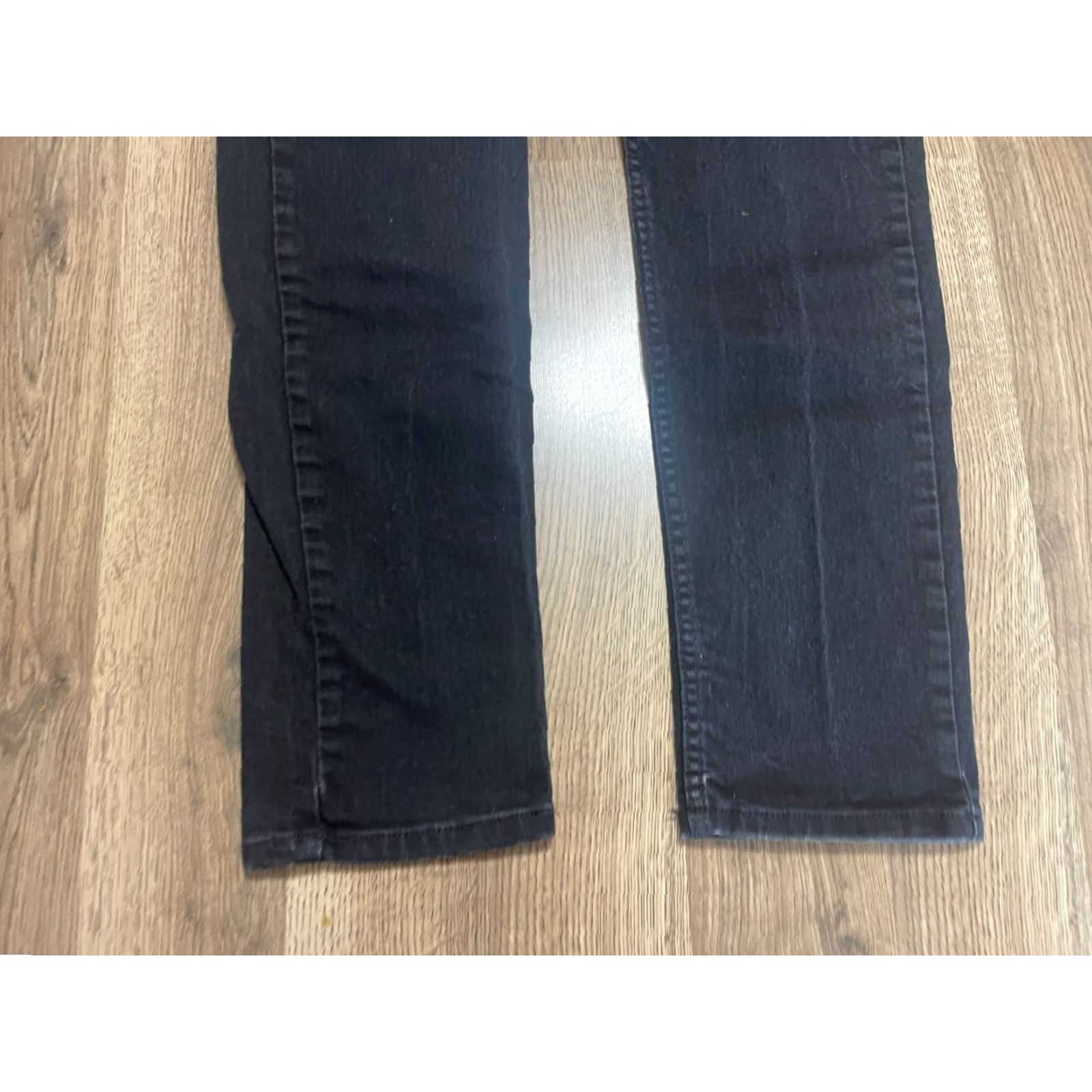 Levi's Levi's Jeans, Women, 28/30, Black, Denim, S37 Slim, Straight Leg, Regular, 27.5 Inseam, Fall, Spring, Summer, 28, Slimming, Jeans, Womens, Free Return Size 28" / US 6 / IT 42 - 3 Thumbnail