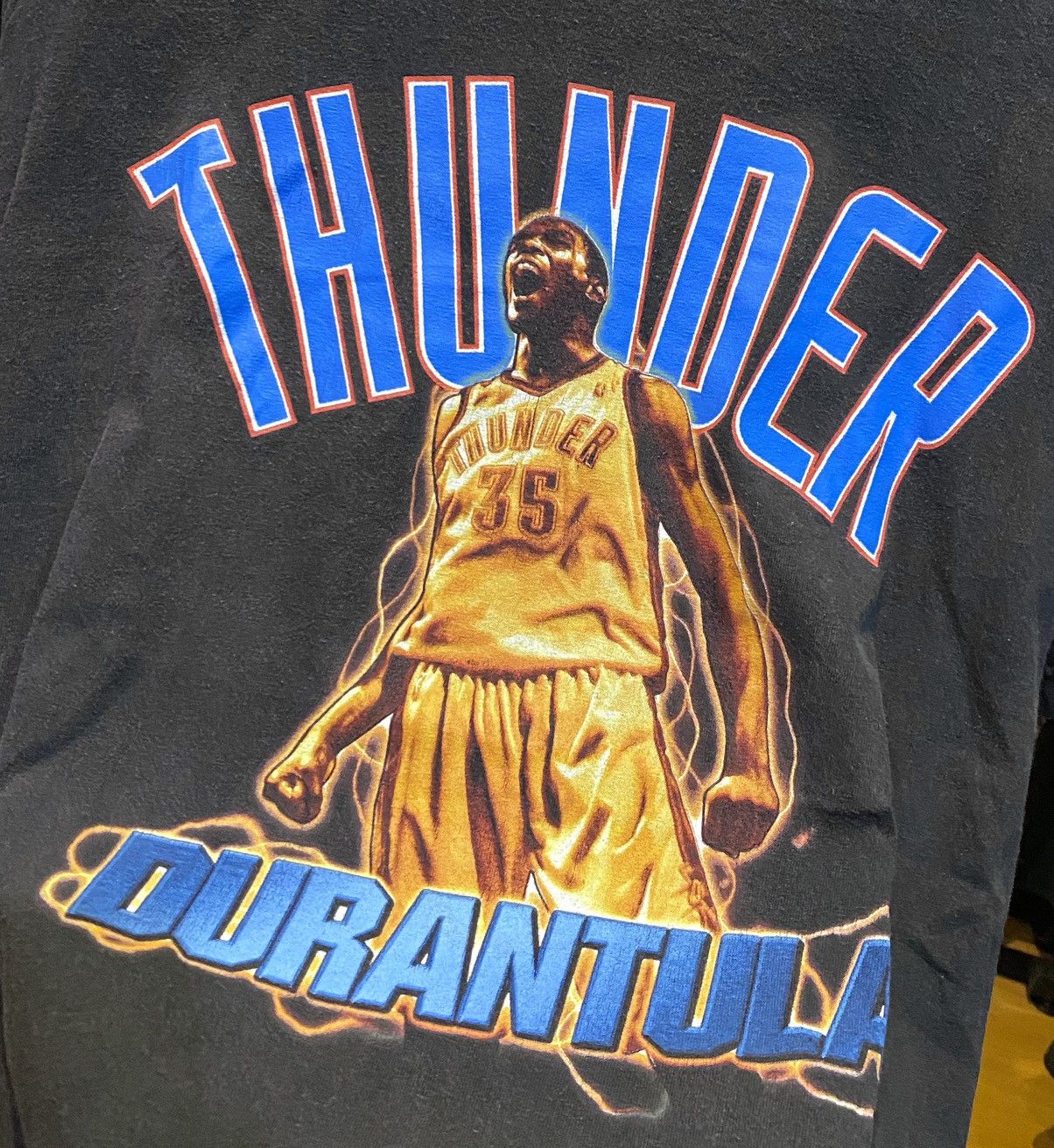 Majestic × NBA Tshirt Kevin Durant DURANTULA OKC nba Majestic Vintage vtg Size US L / EU 52-54 / 3 - 4 Thumbnail