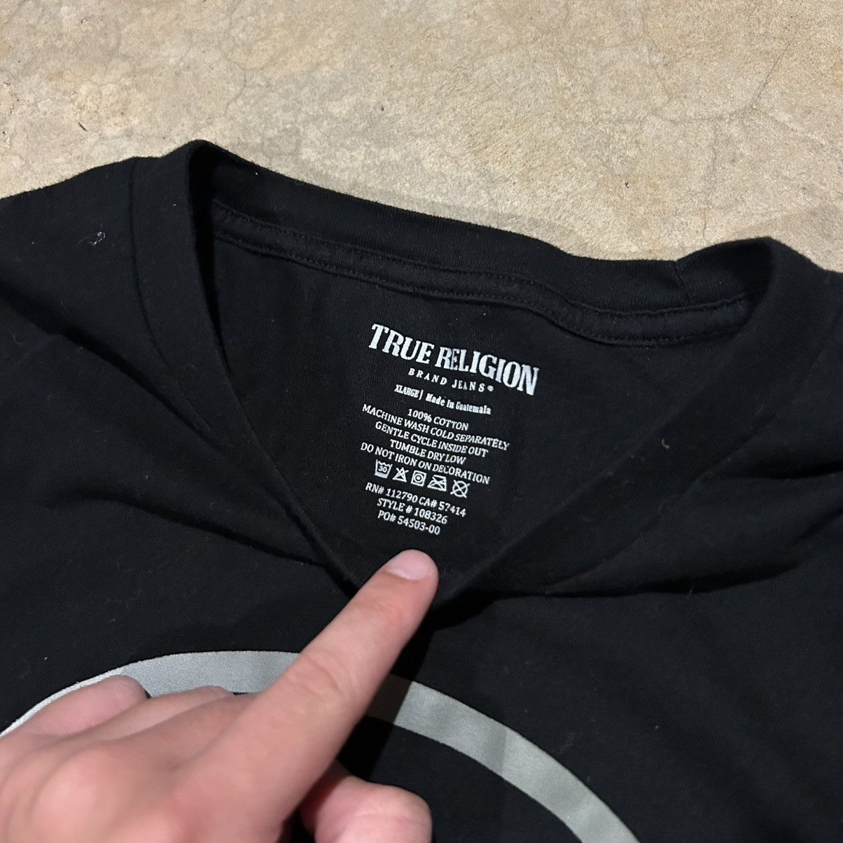 True Religion True Religion Buddha Logo Gradient Graphic Tee Cyber Y2K Size US XL / EU 56 / 4 - 4 Thumbnail