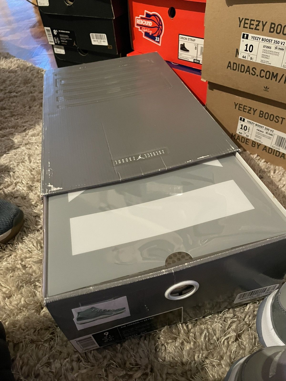 Jordan Brand Jordan 11 Cool Grey 2011 Release Size US 9 / EU 42 - 11 Thumbnail