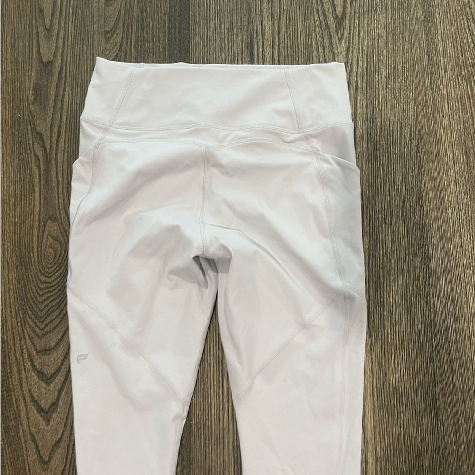 Fabletics Fabletics Pure Luxe Leggings High Waist 7/8 Cropped Yoga Size 30" / US 8 / IT 44 - 7 Thumbnail