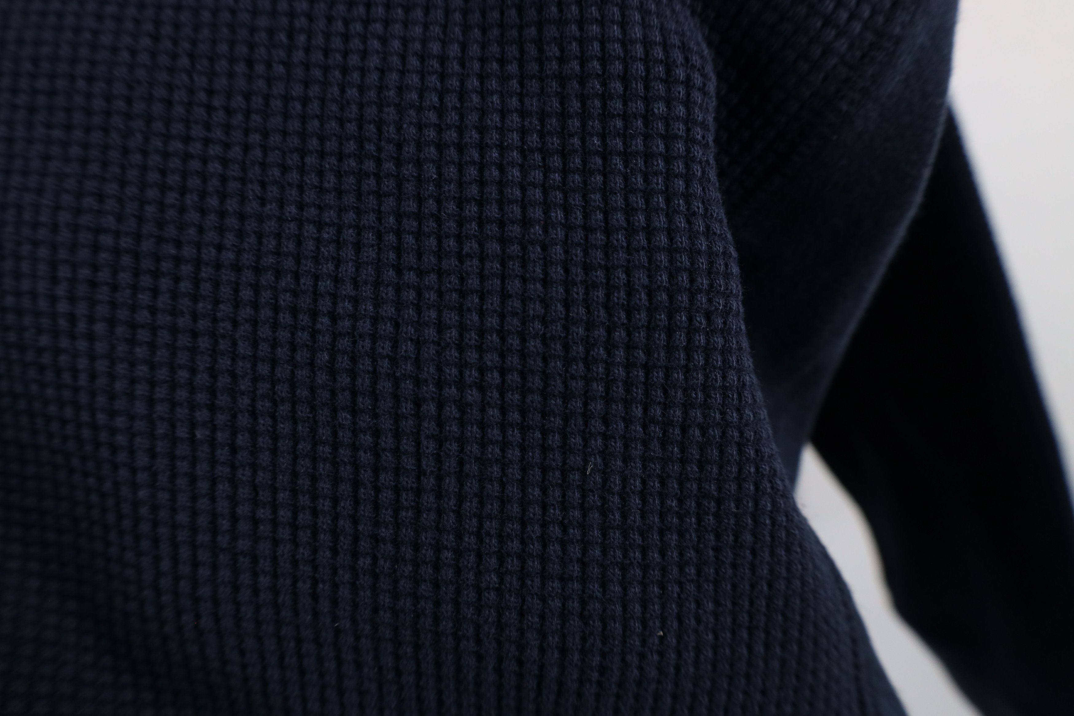 Gap × Vintage Vintage Gap Heavyweight Waffle Knit Long Sleeve T-Shirt Size US XL / EU 56 / 4 - 4 Thumbnail